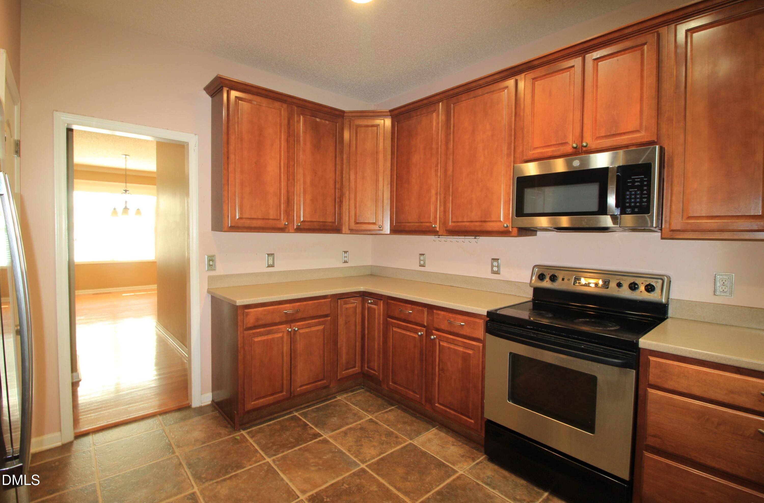 3117 Cregler Drive Property Photo 9