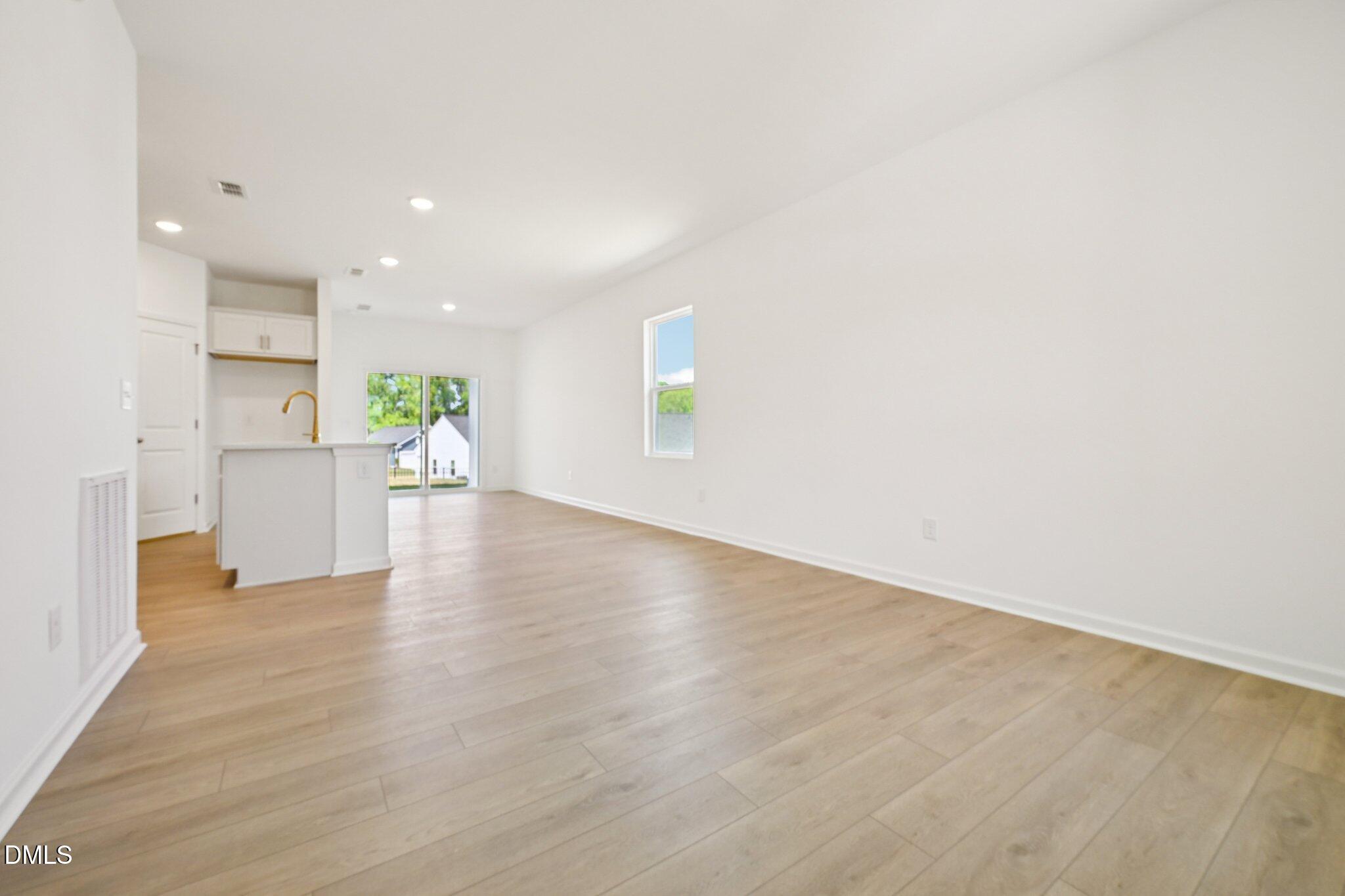 11679 Salers Loop Property Photo 2