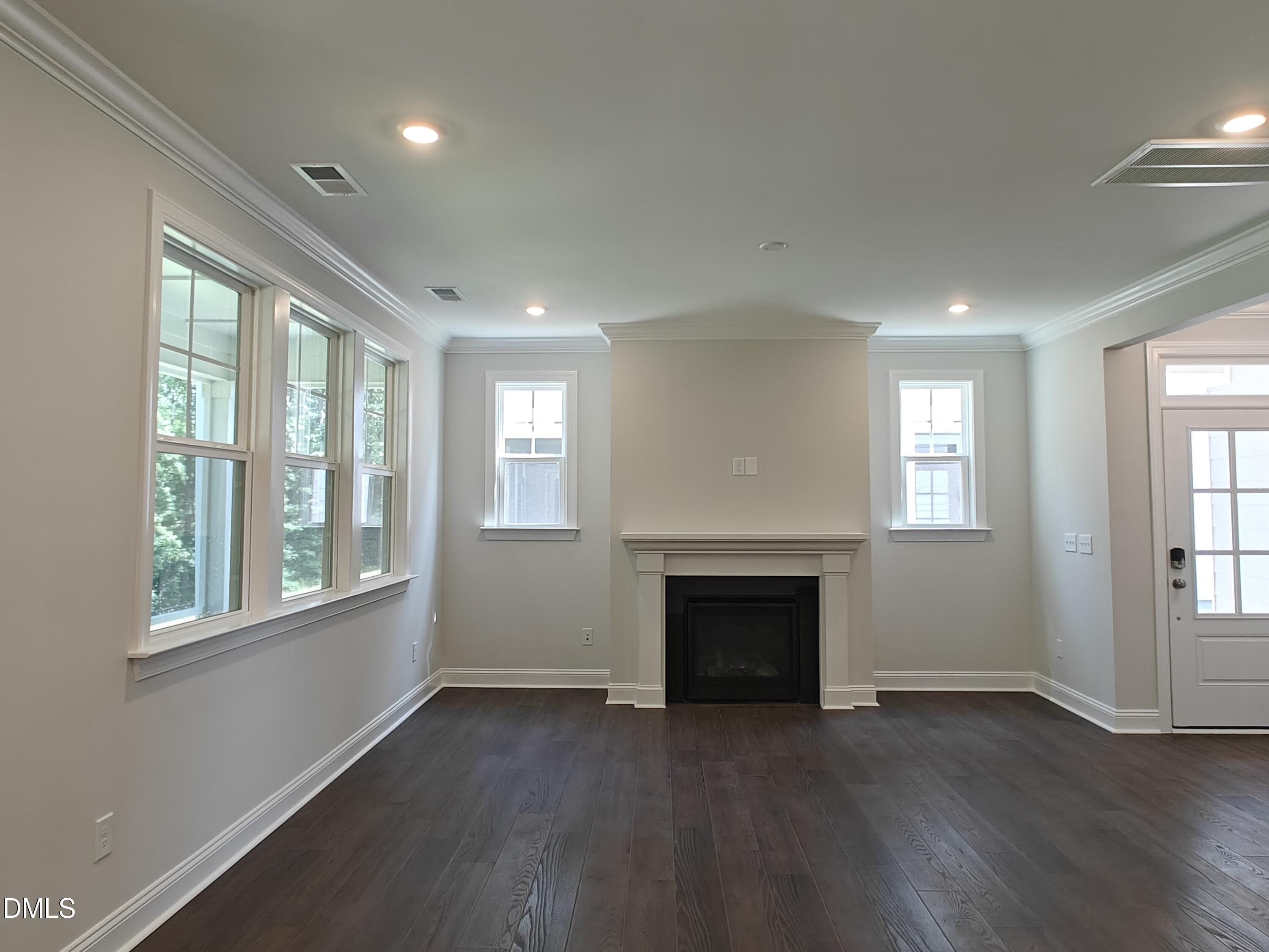 1730 Alpine Summer Lane Property Photo 4