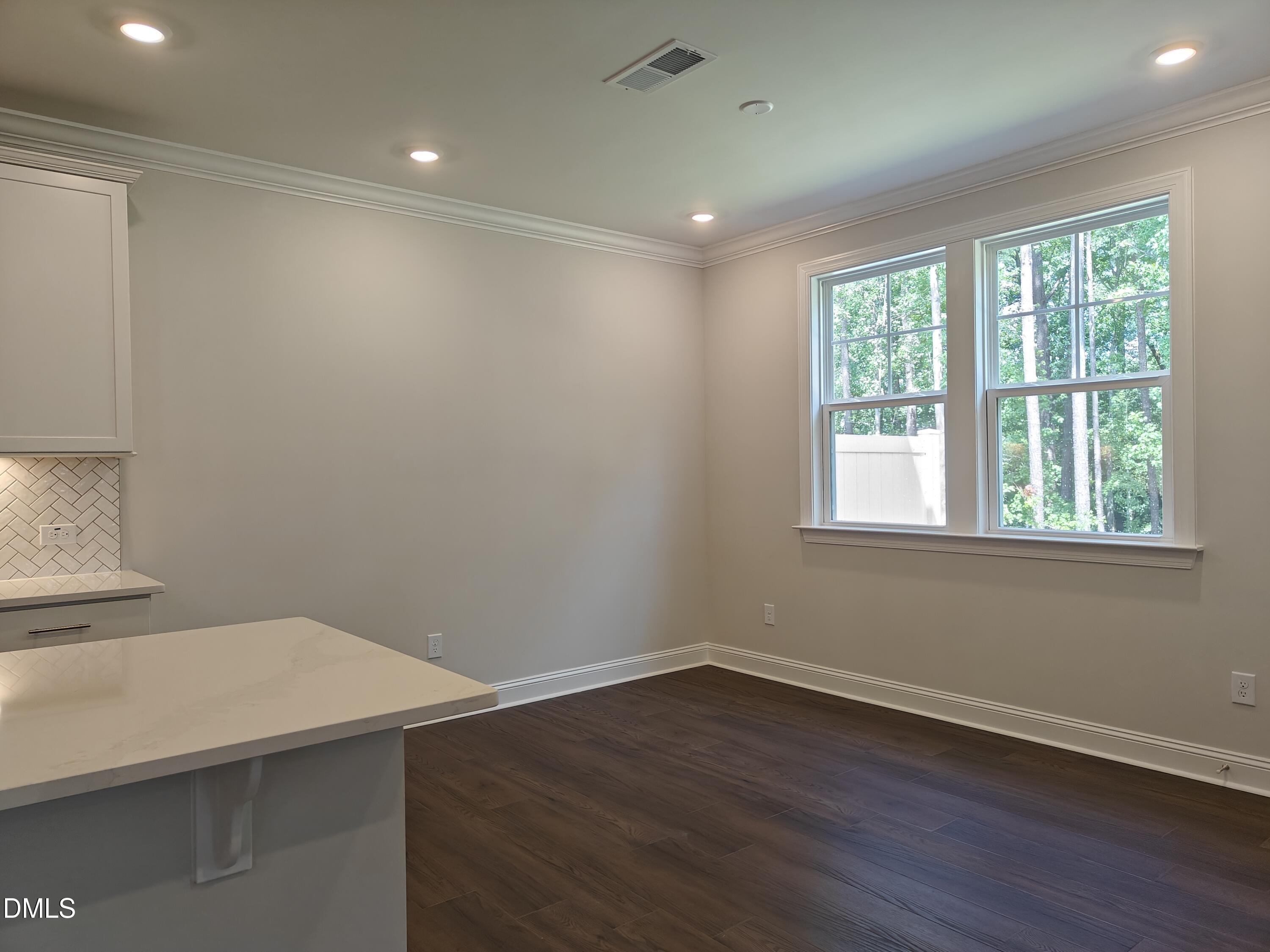 1730 Alpine Summer Lane Property Photo 8