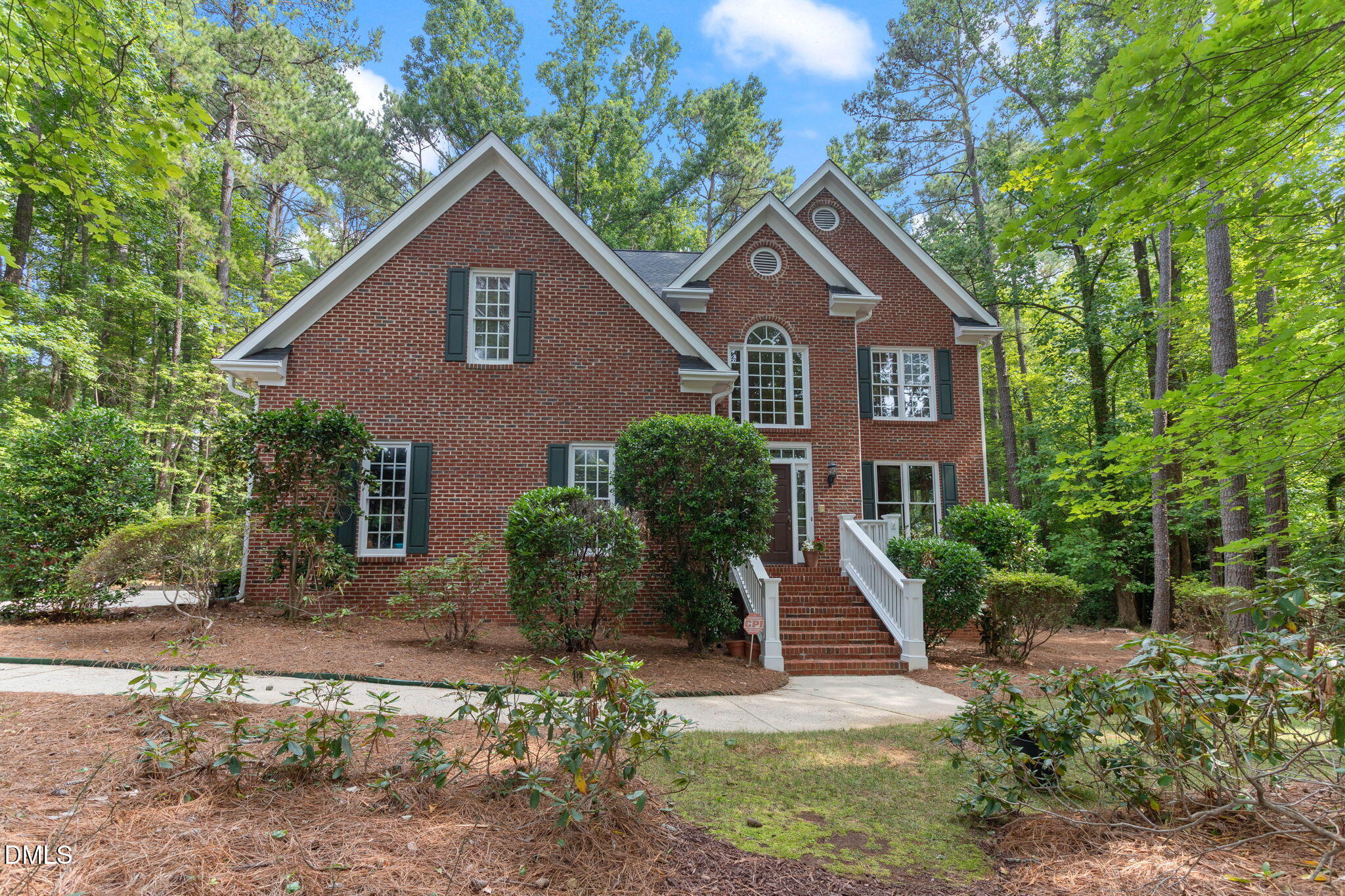 909 Oak Creek Road Property Photo 3