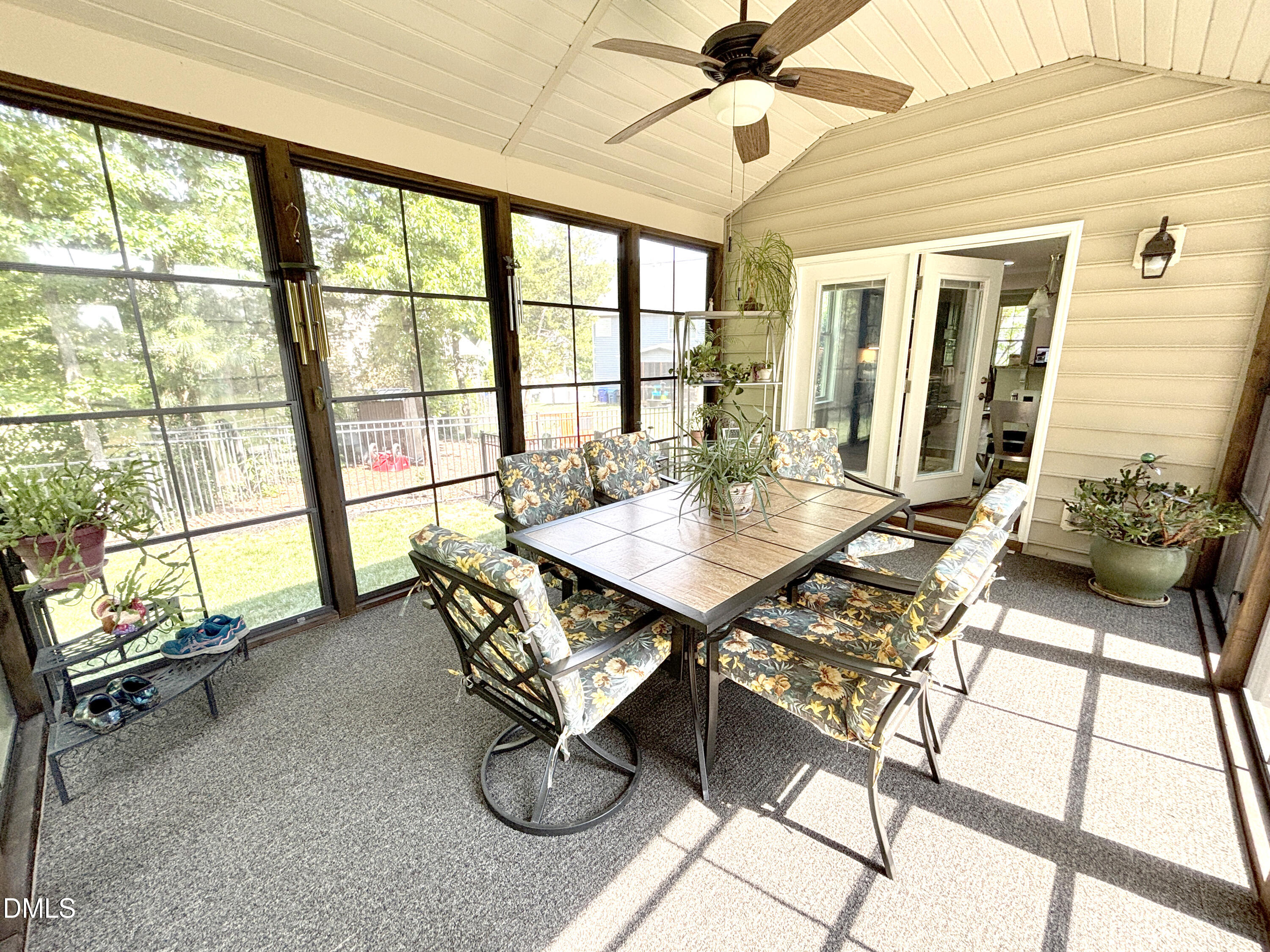 6 Rio Grande Court Property Photo 12