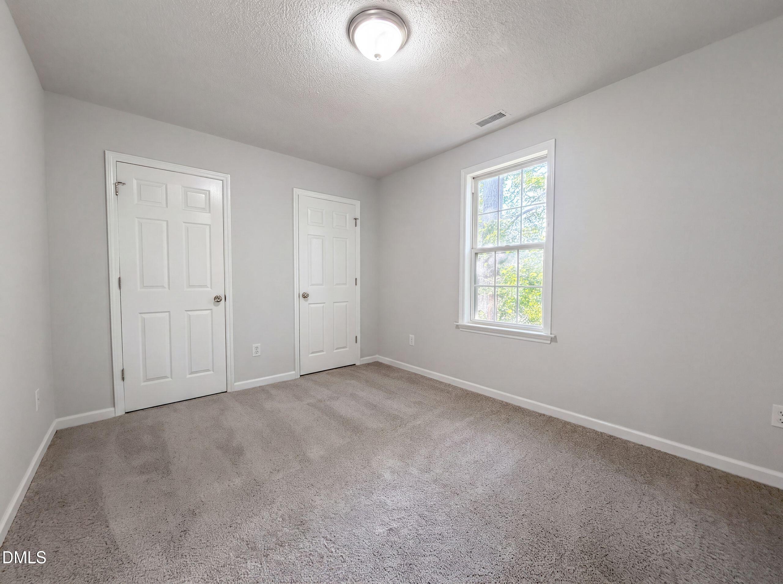 104 Kings Court Property Photo 11