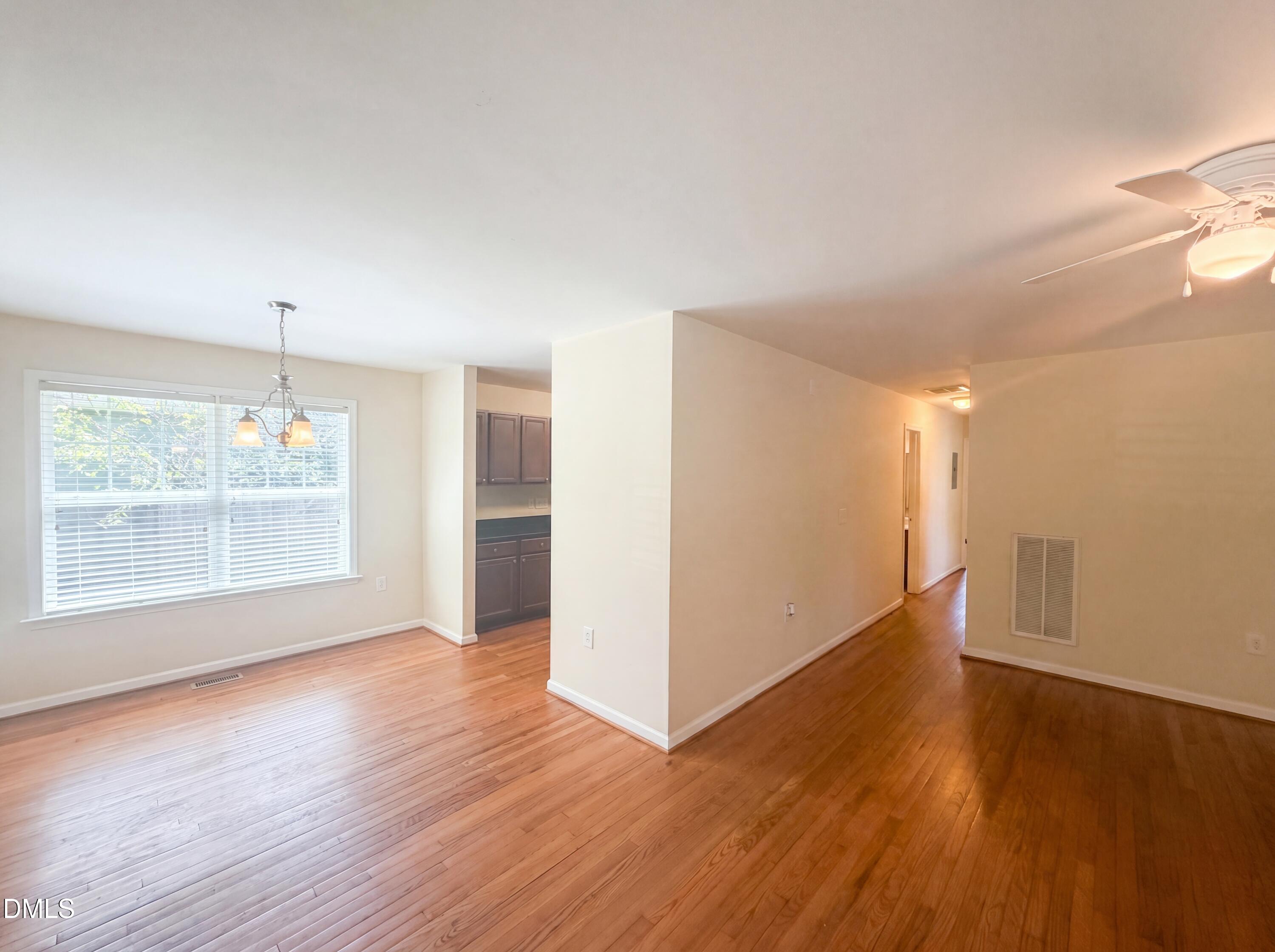 900 Dorothy Sanders Way Property Photo 6