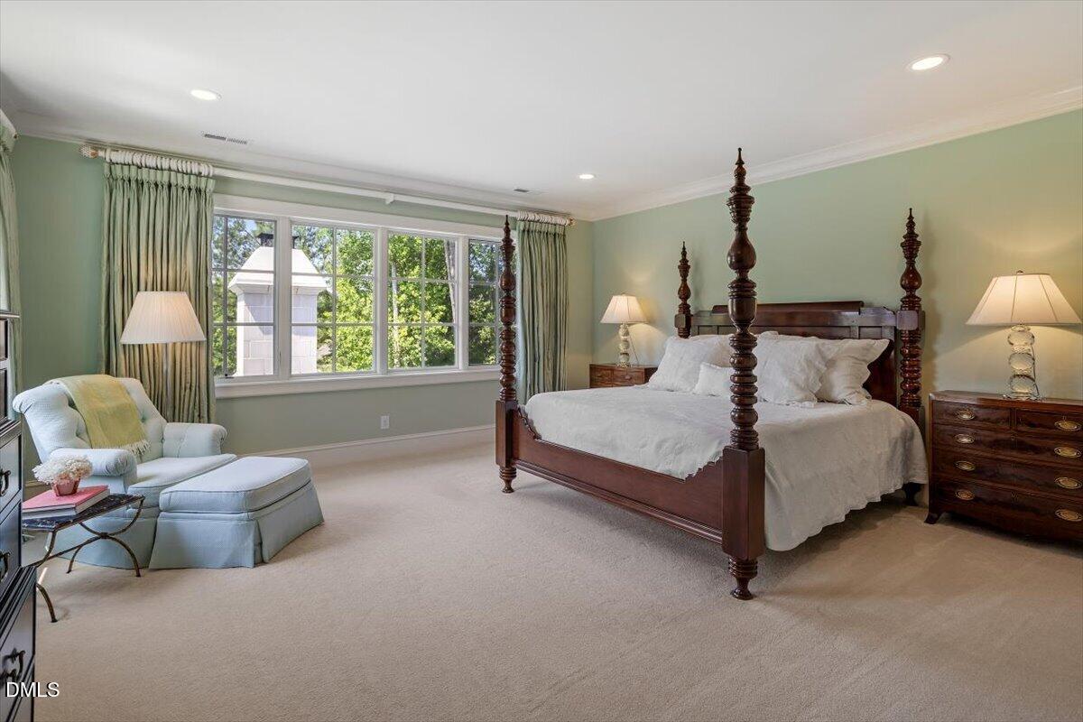 1015 Venetian Court Property Photo 49