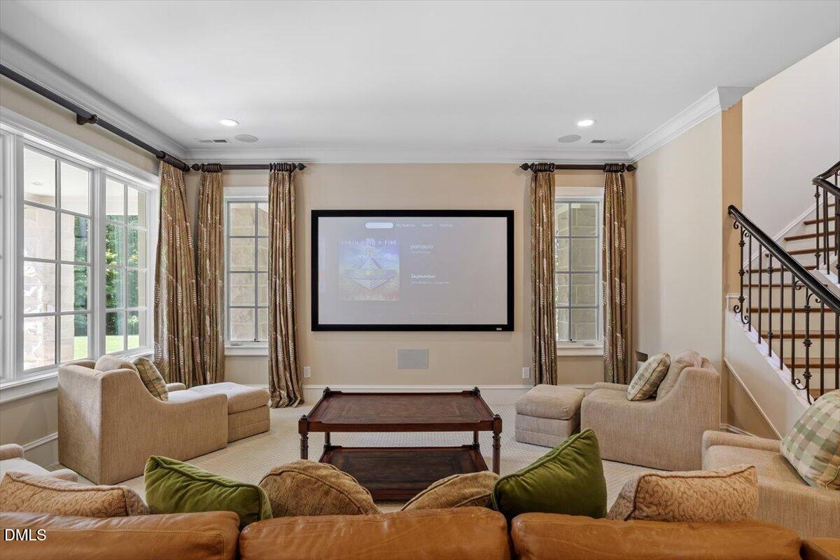 1015 Venetian Court Property Photo 73
