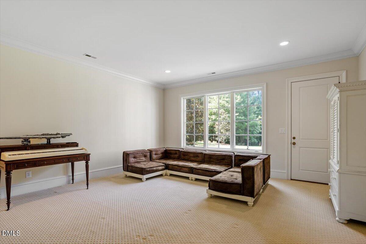 1015 Venetian Court Property Photo 79