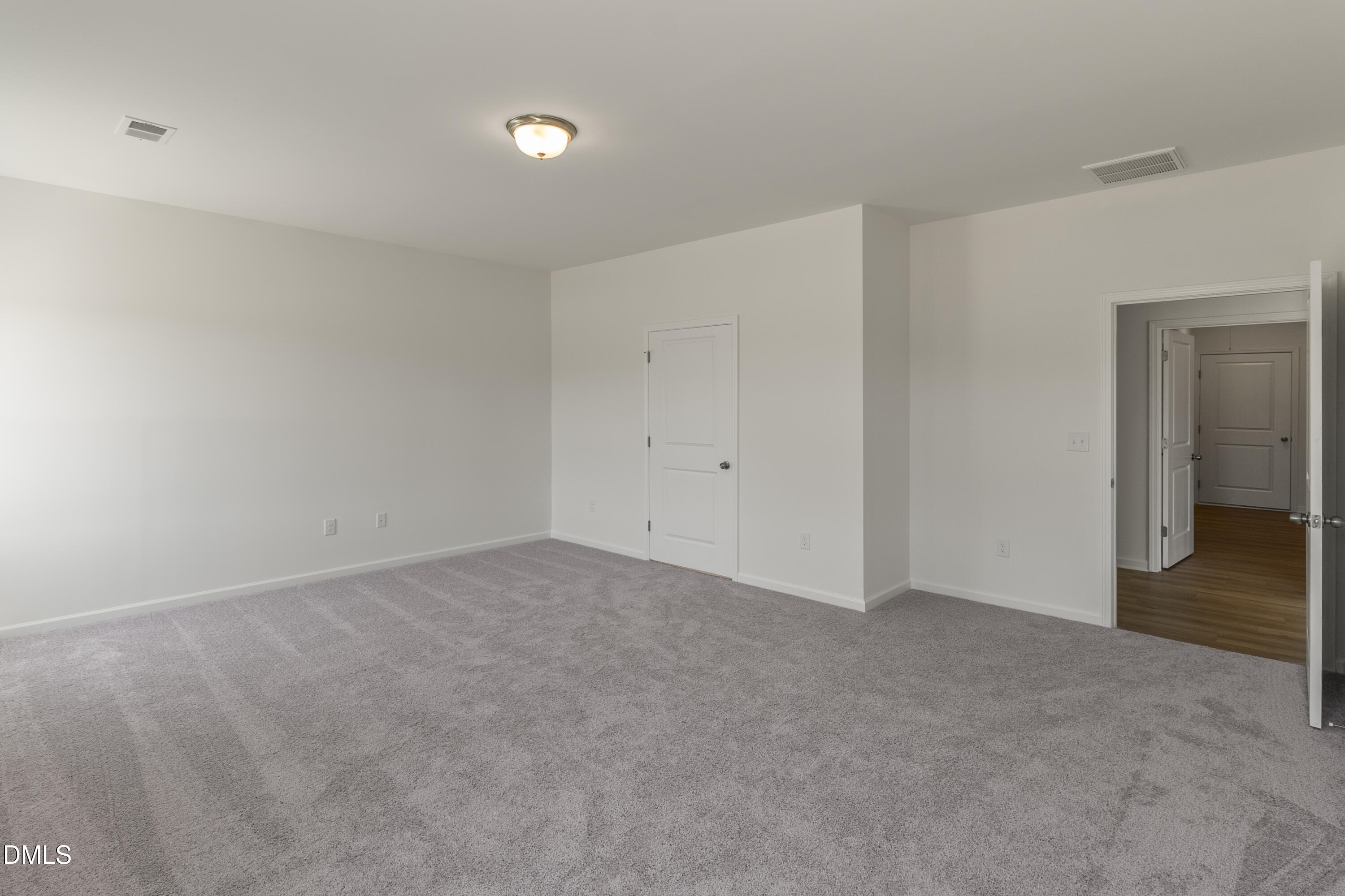 17 Valley Forge Lane Property Photo 9