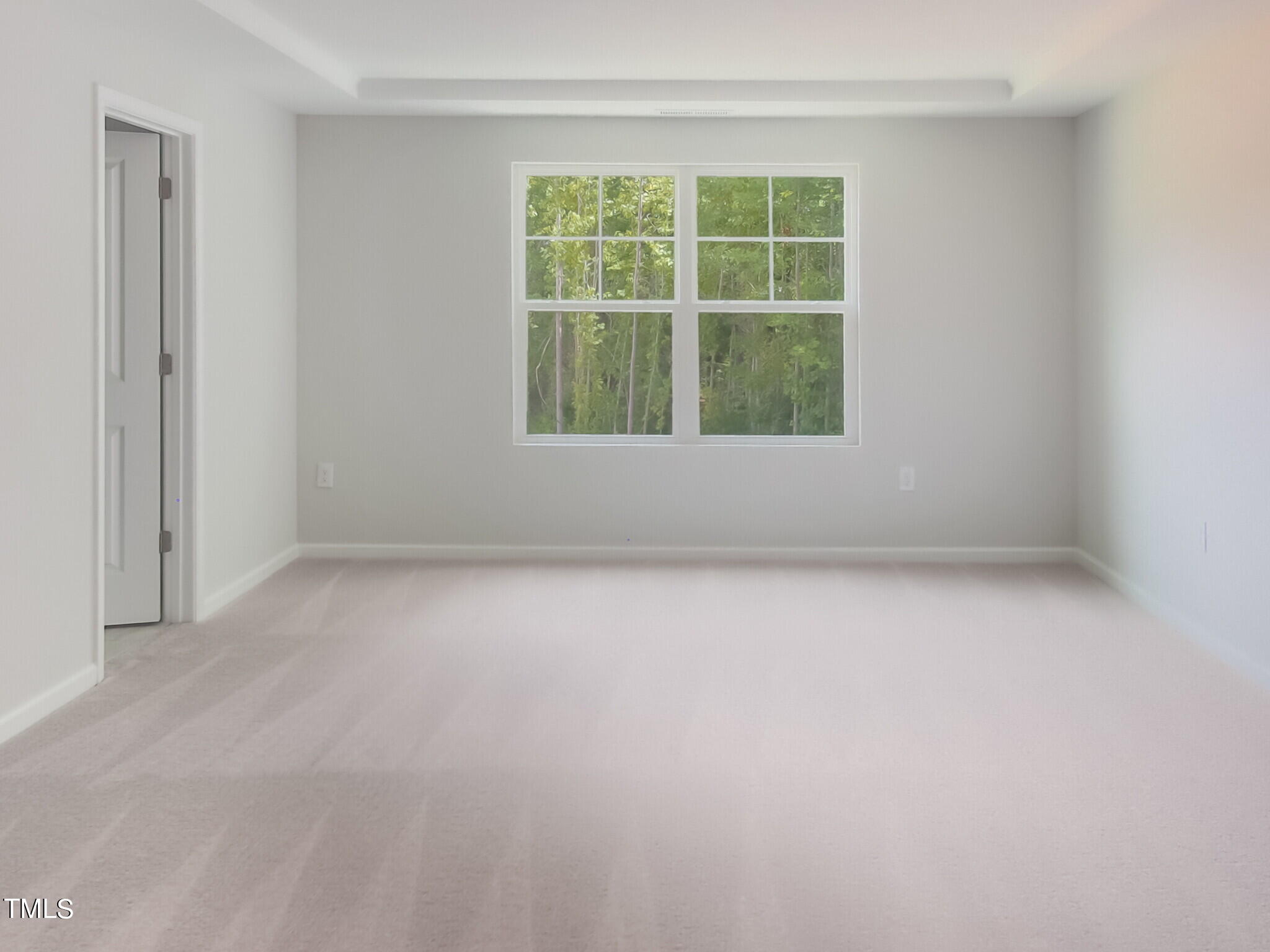 214 Deercroft Drive Property Photo 13