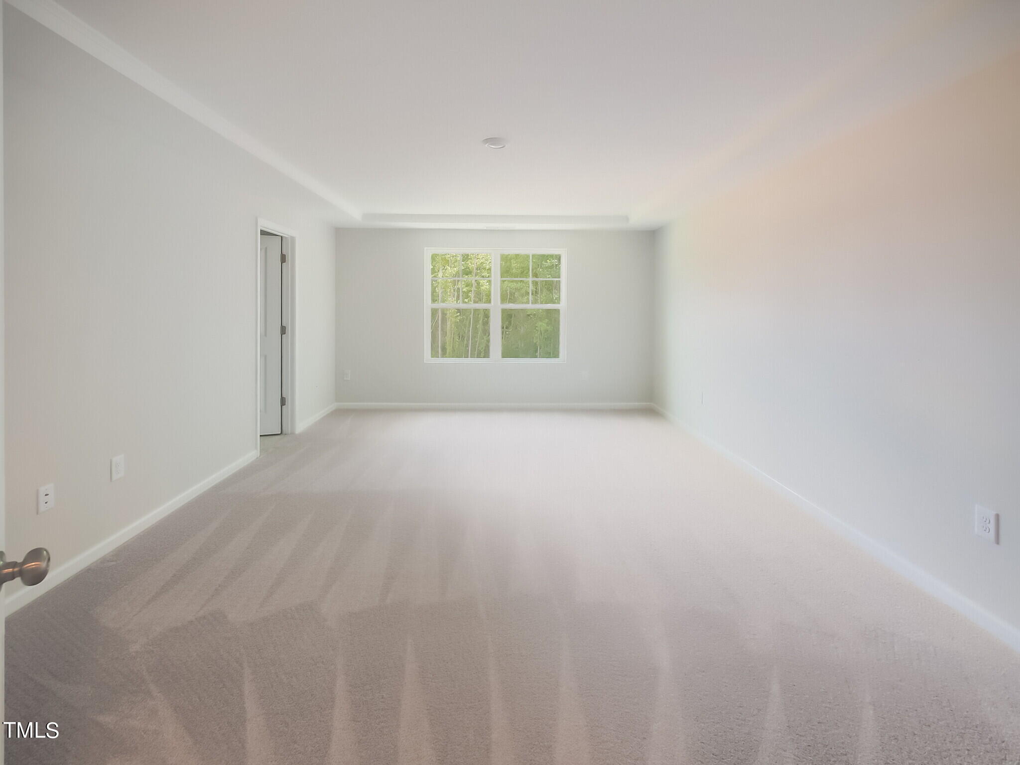 214 Deercroft Drive Property Photo 14