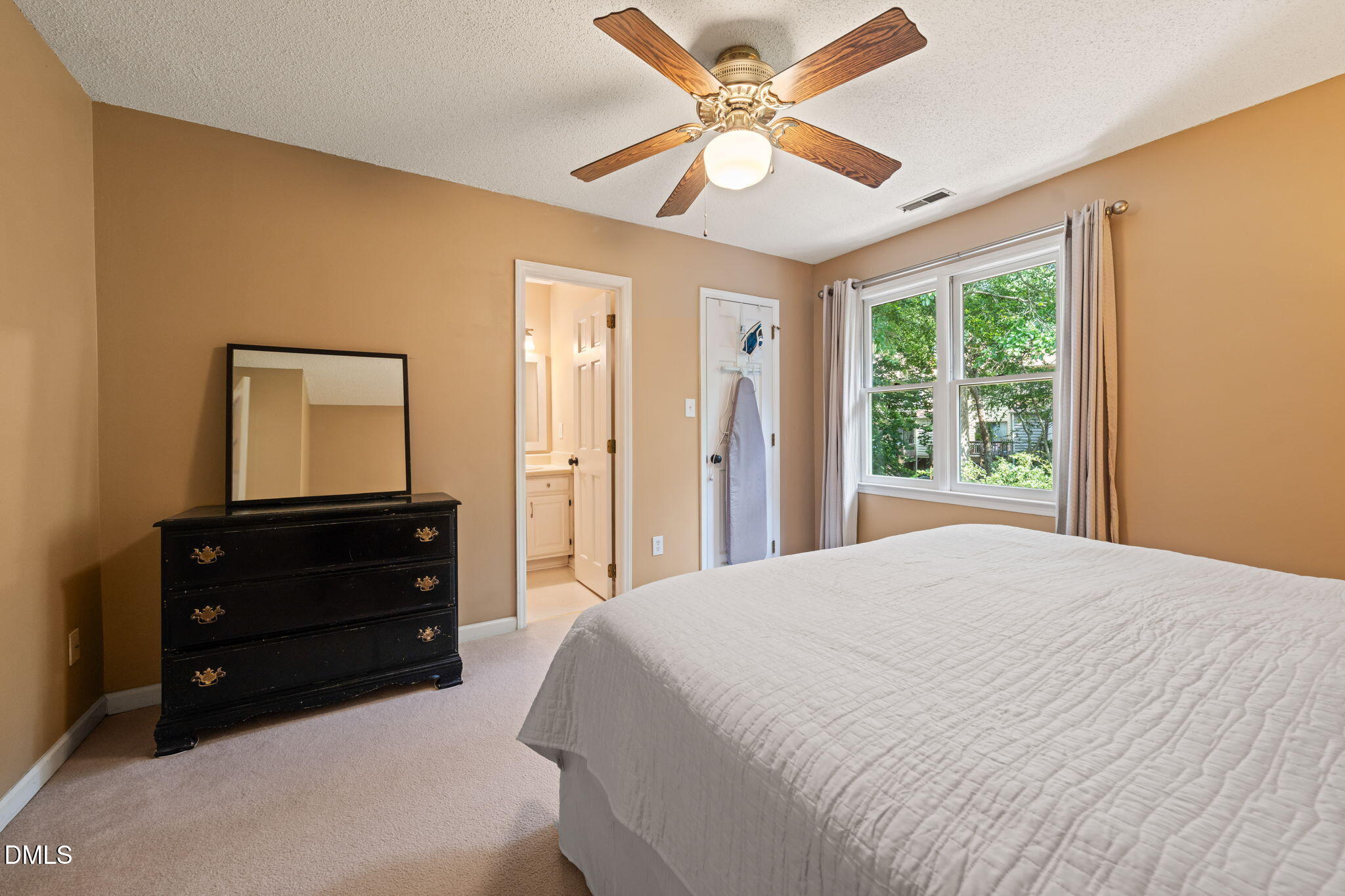 6575 English Oaks Drive Property Photo 15