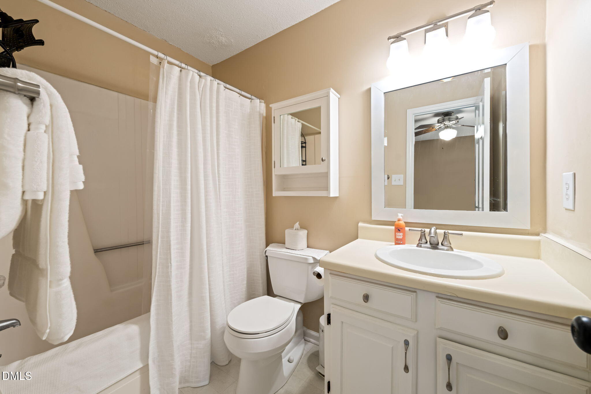 6575 English Oaks Drive Property Photo 16