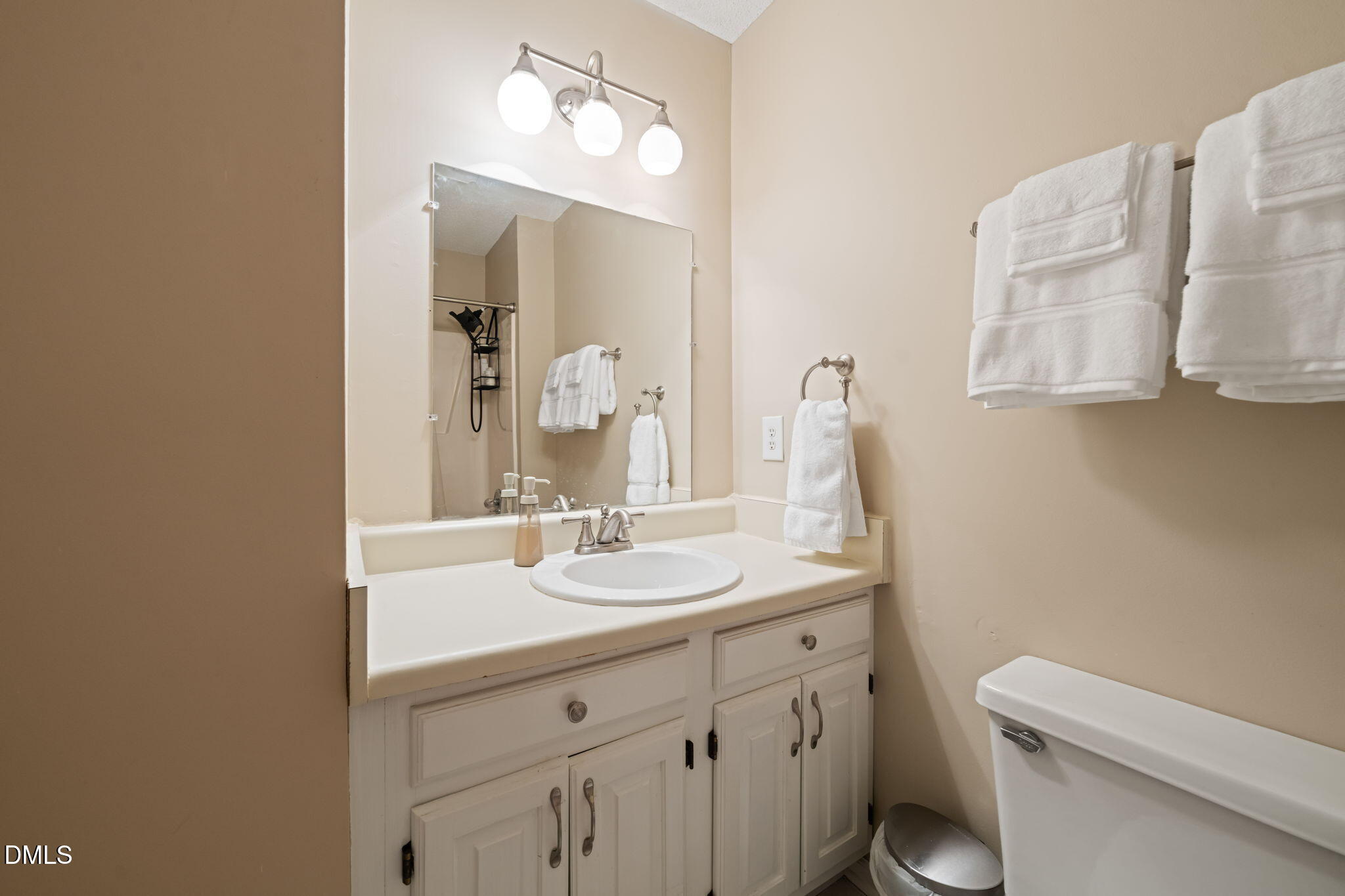 6575 English Oaks Drive Property Photo 21