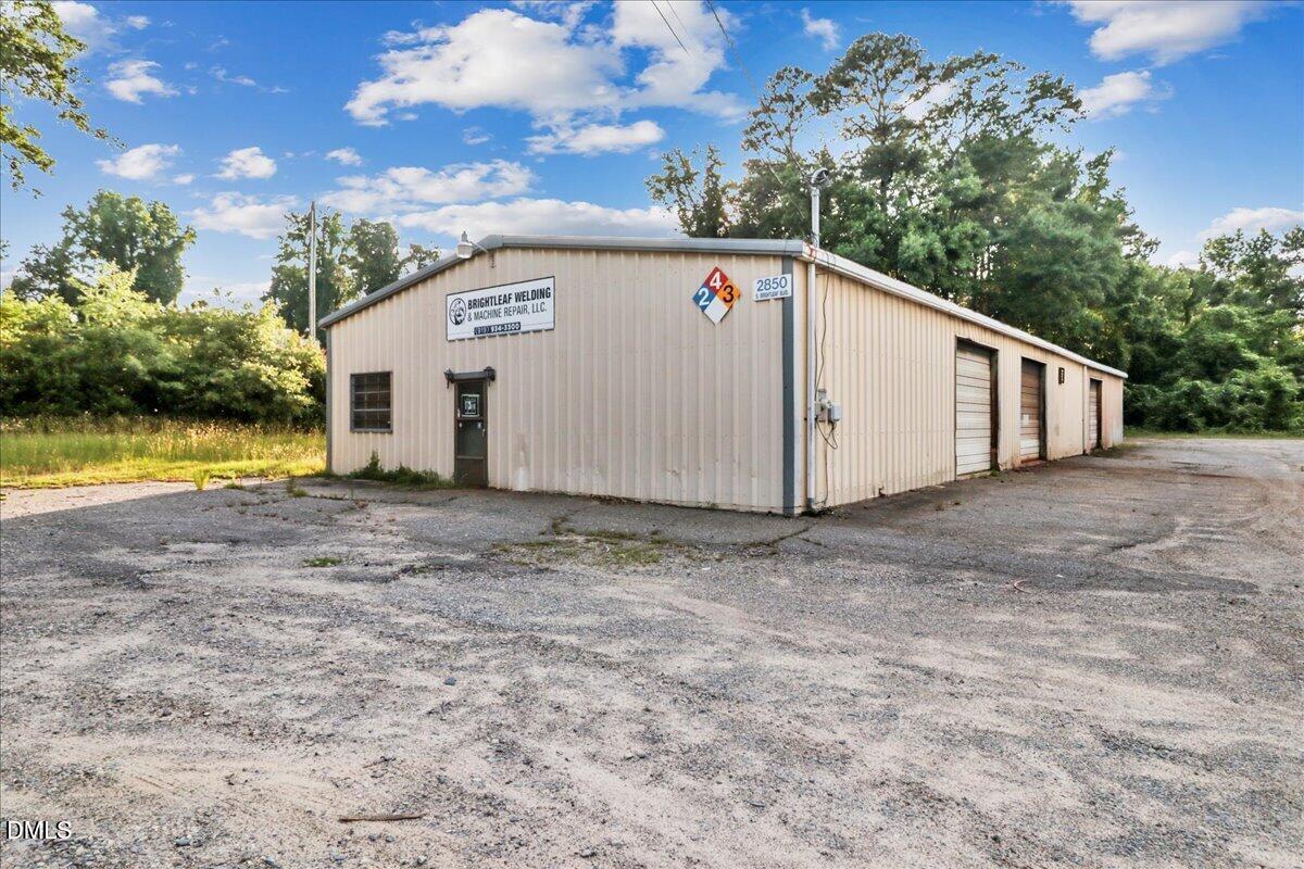 2850 S Brightleaf Boulevard Property Photo 9