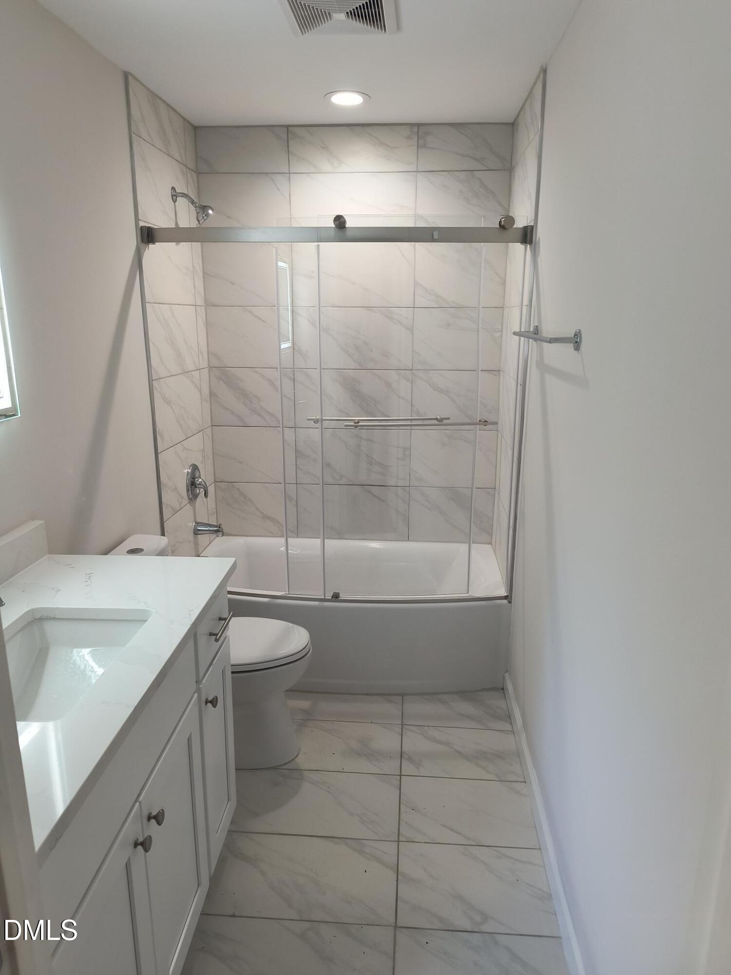 1309 Hudson Avenue B4 Property Photo 12