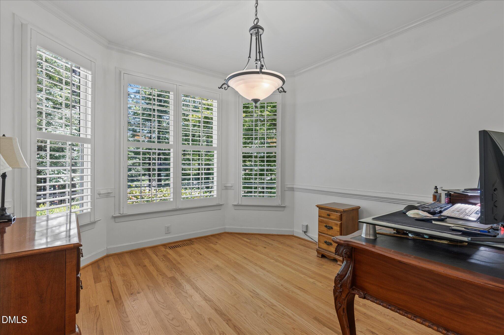 2509 Barton Ridge Court Property Photo 13