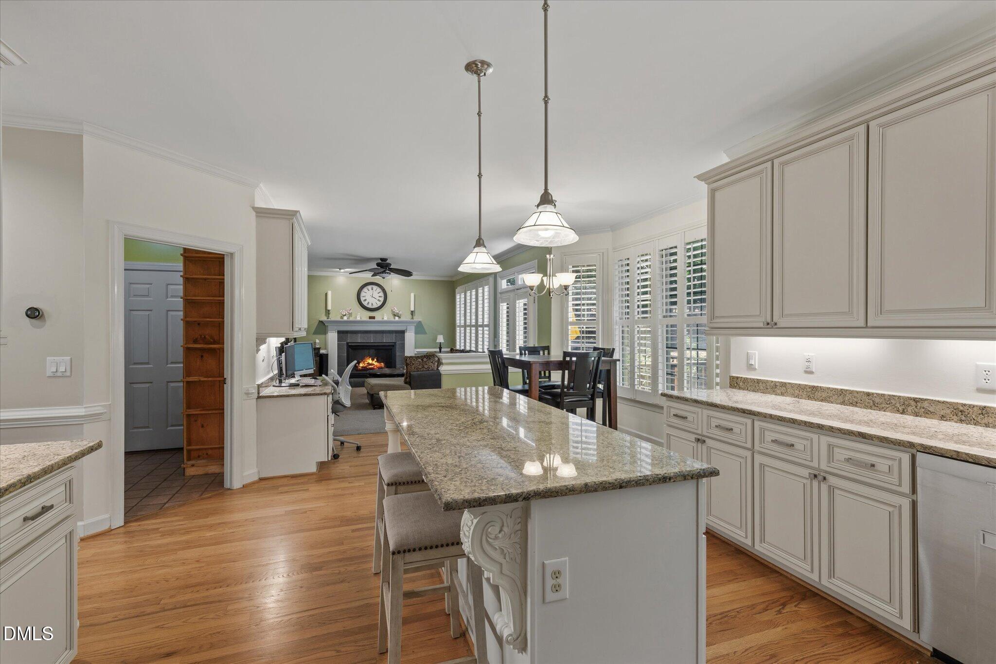 2509 Barton Ridge Court Property Photo 20