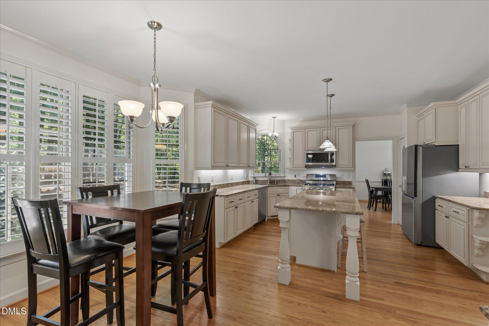 2509 Barton Ridge Court Property Photo 22