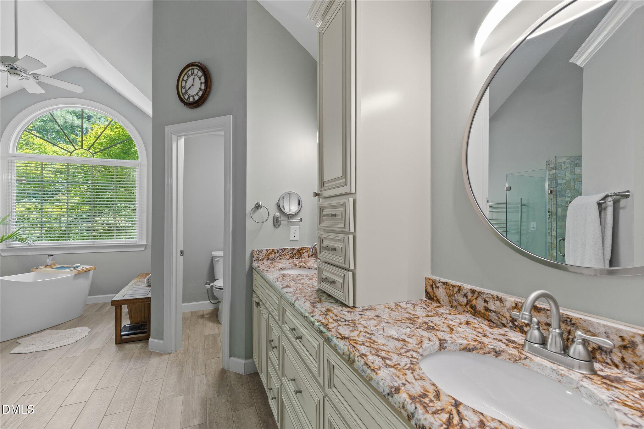 2509 Barton Ridge Court Property Photo 42