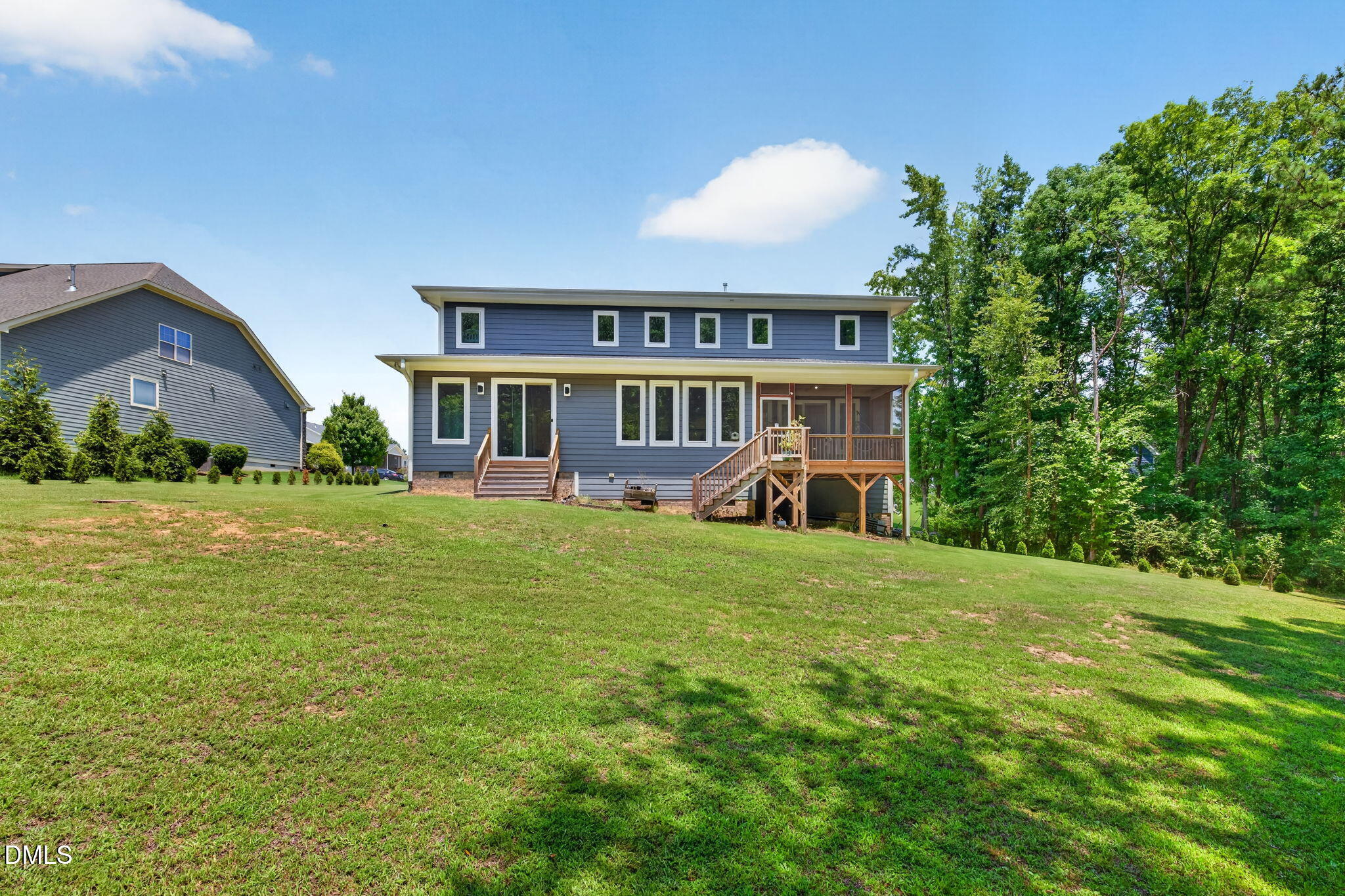 58 Arrezzo Drive Property Photo 16