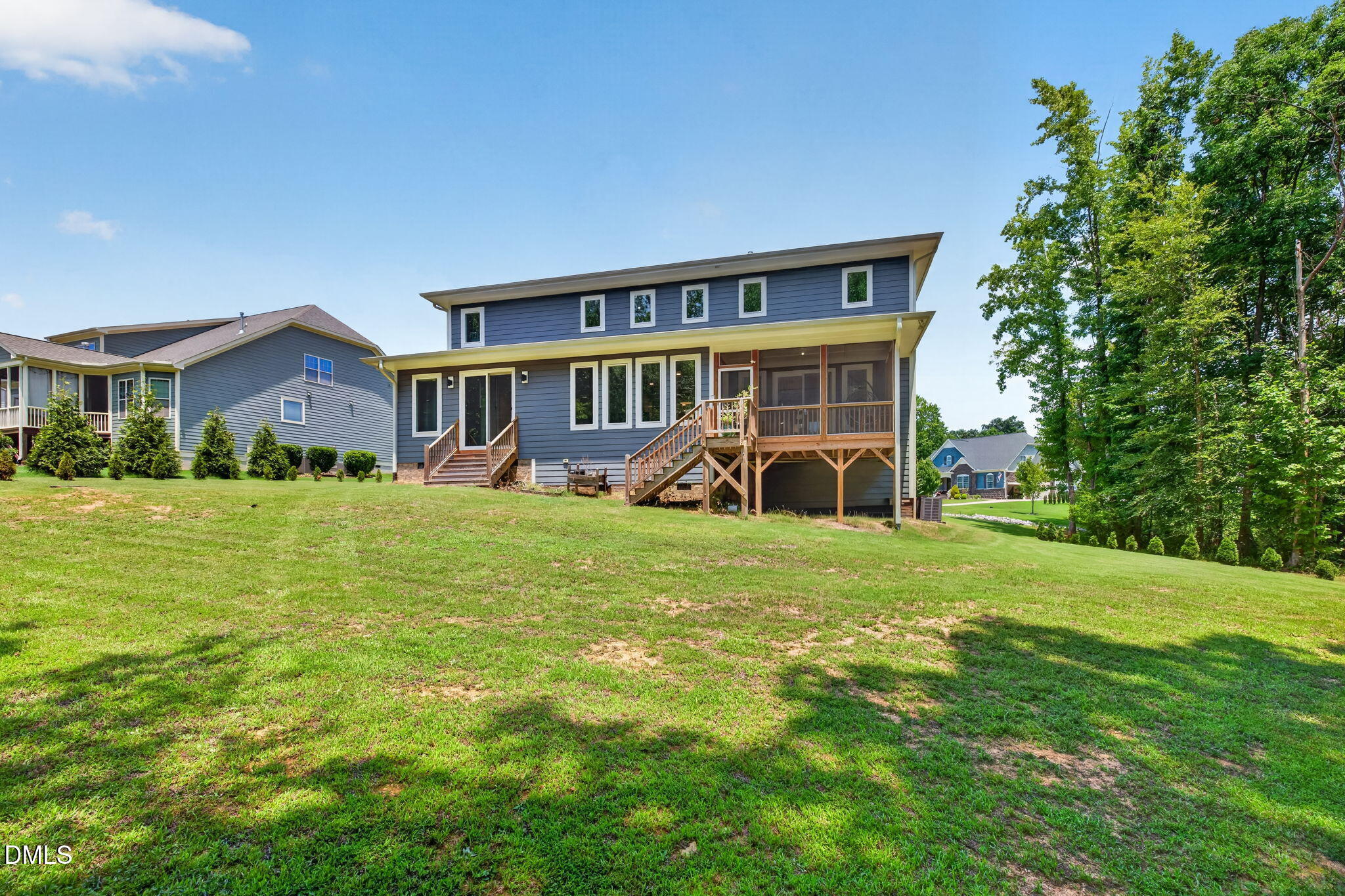 58 Arrezzo Drive Property Photo 23
