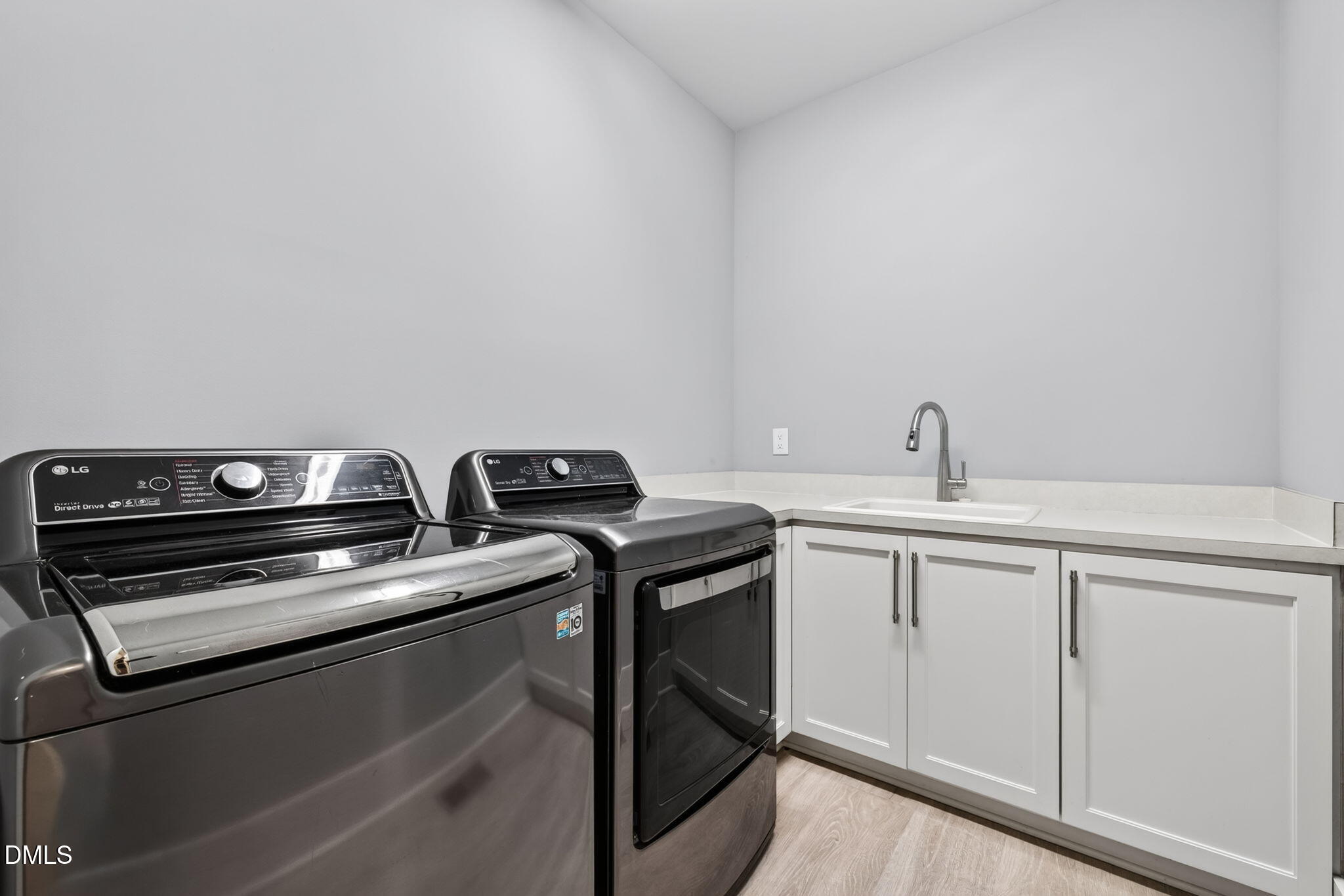 58 Arrezzo Drive Property Photo 32