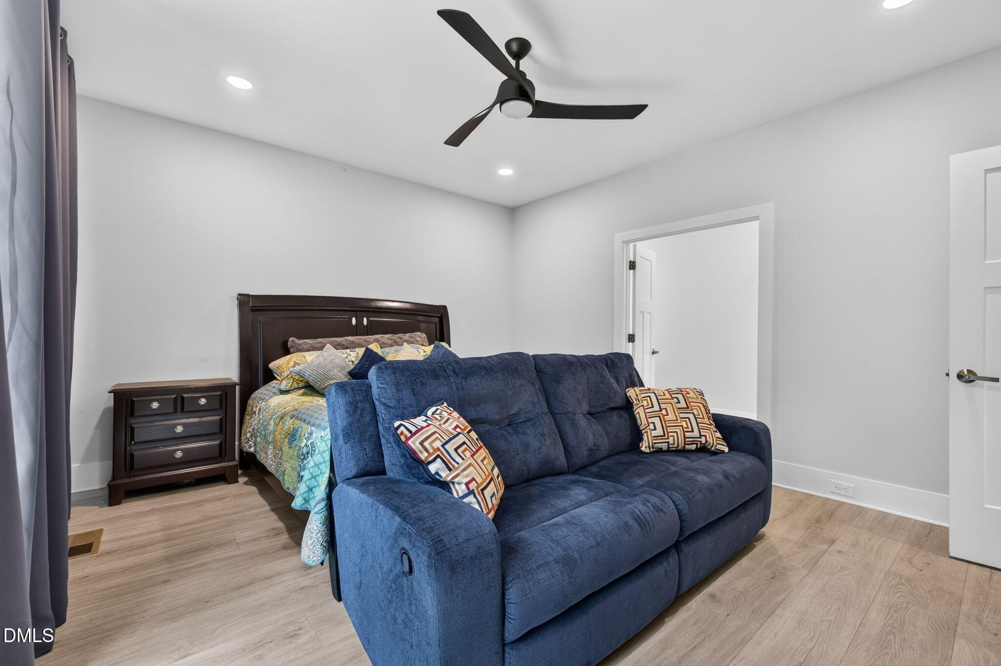 58 Arrezzo Drive Property Photo 36