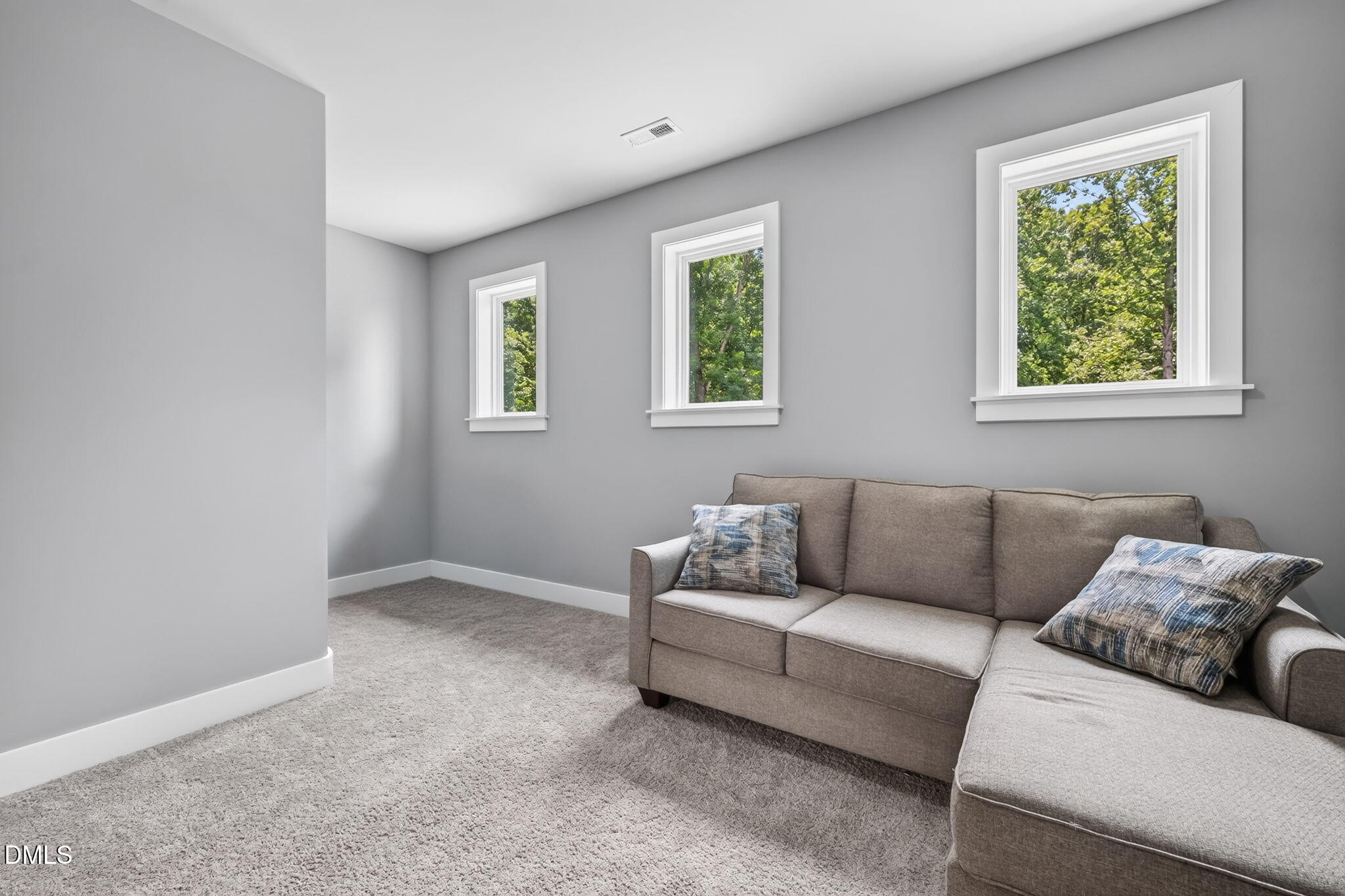 58 Arrezzo Drive Property Photo 37