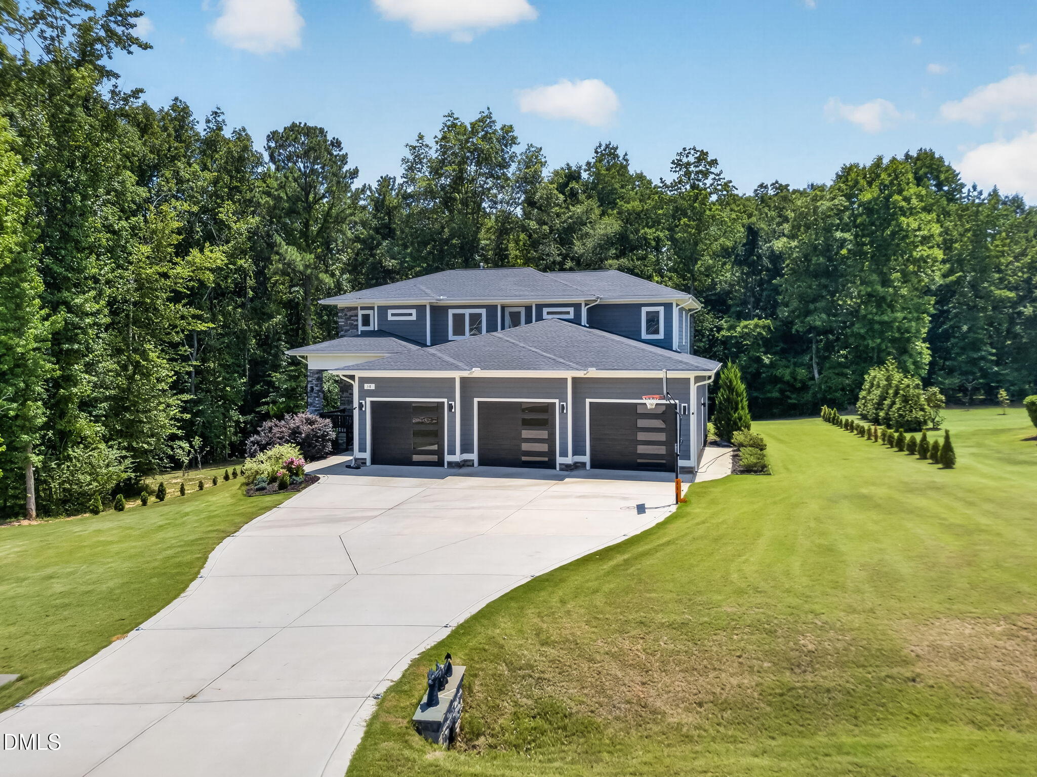 58 Arrezzo Drive Property Photo 48