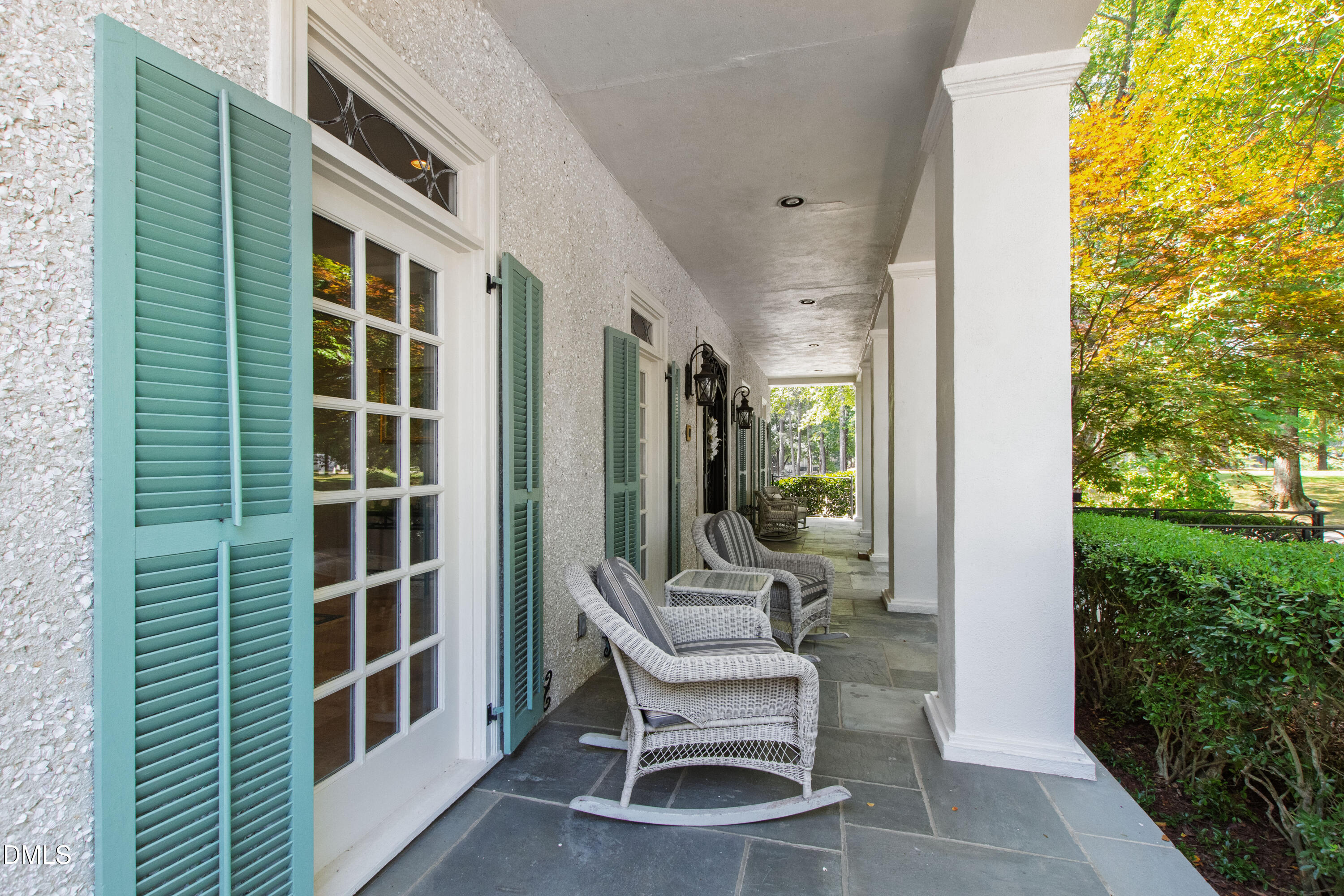 200 Edinburgh Drive A Property Photo 6