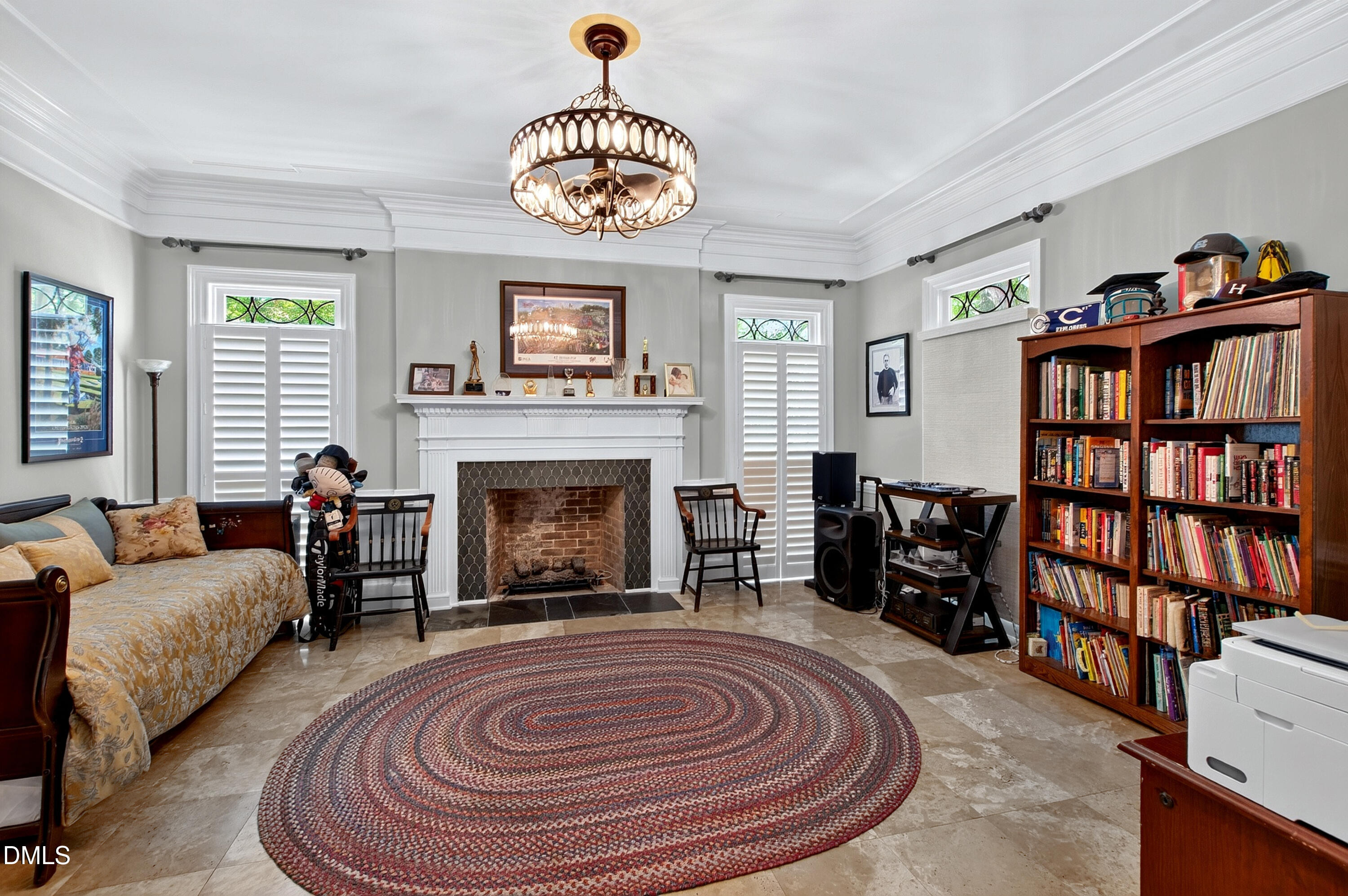200 Edinburgh Drive A Property Photo 13
