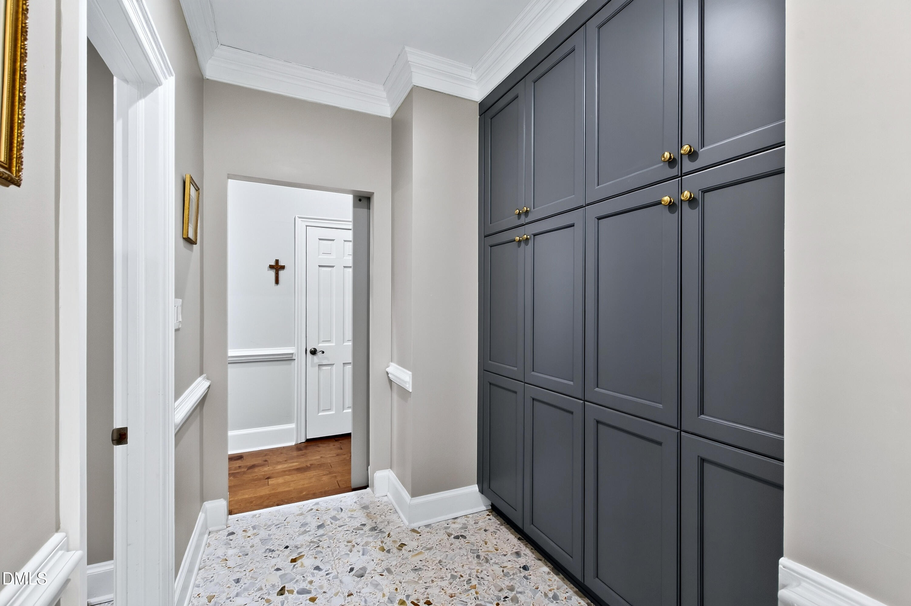 200 Edinburgh Drive A Property Photo 57