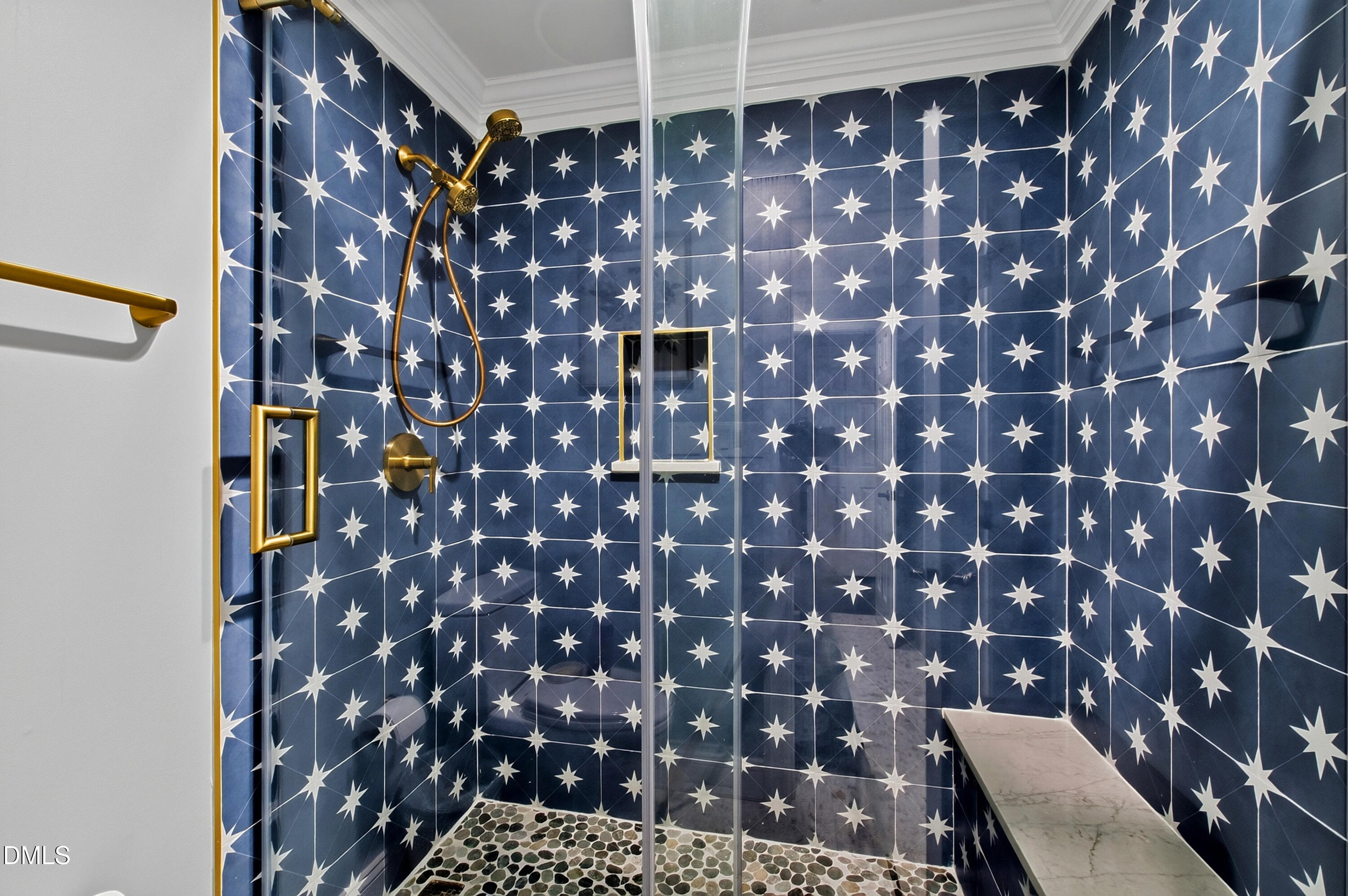 200 Edinburgh Drive A Property Photo 77
