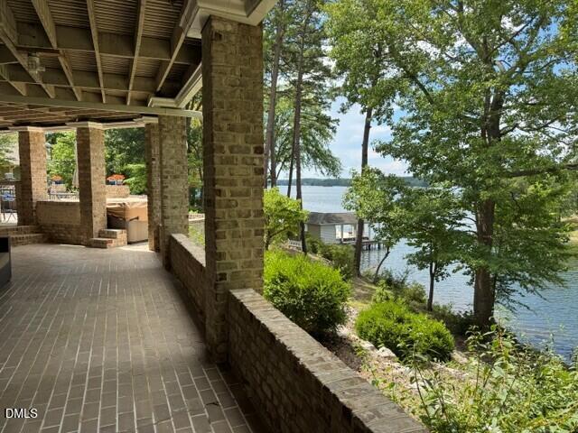 118 Silverado Trail Property Photo 12