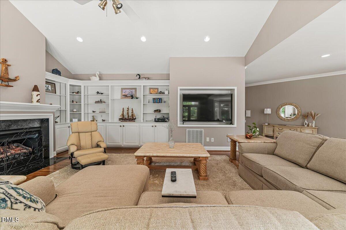 118 Silverado Trail Property Photo 36