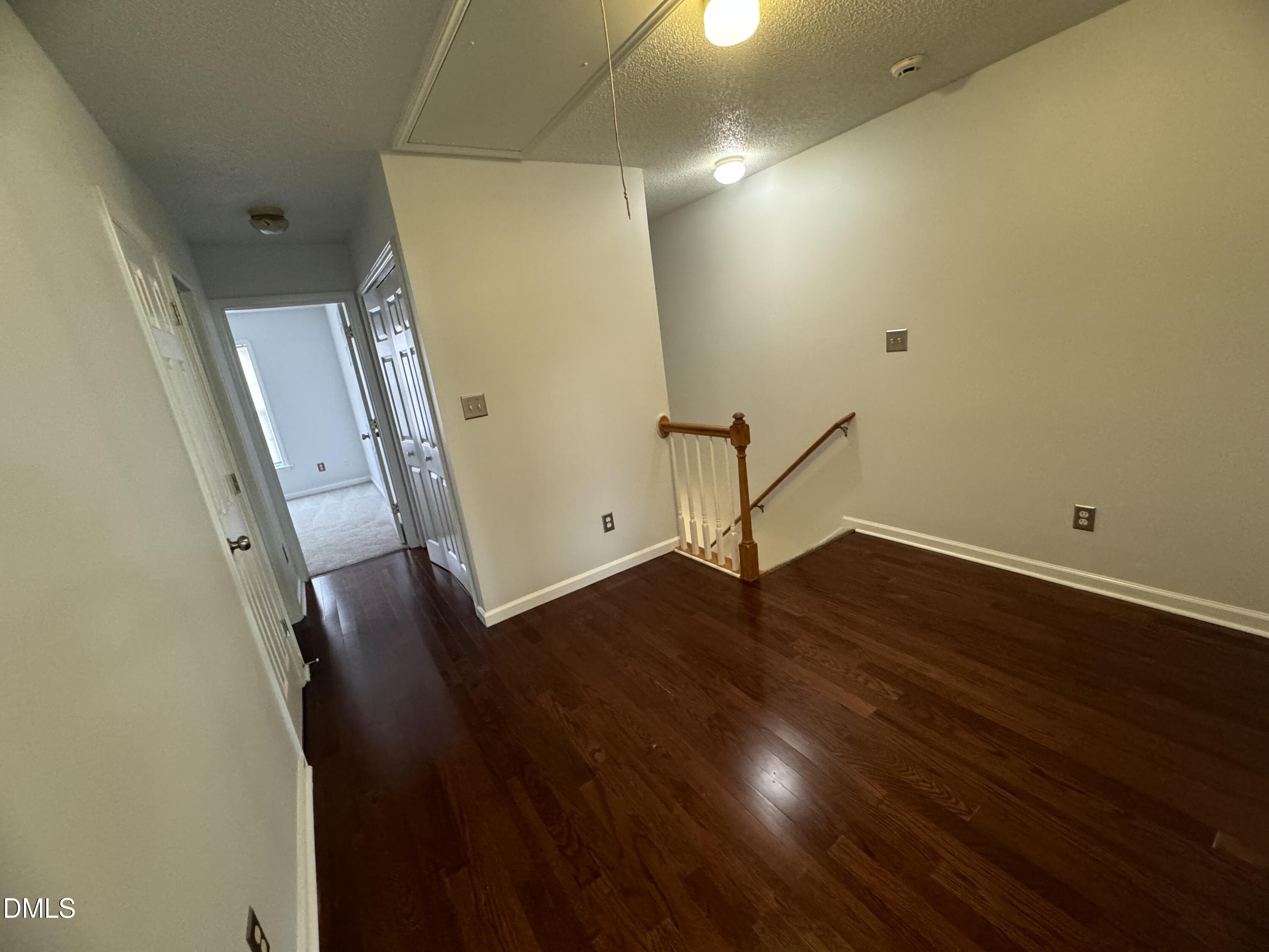 4804 Tanglewood Oaks Street Property Photo 4