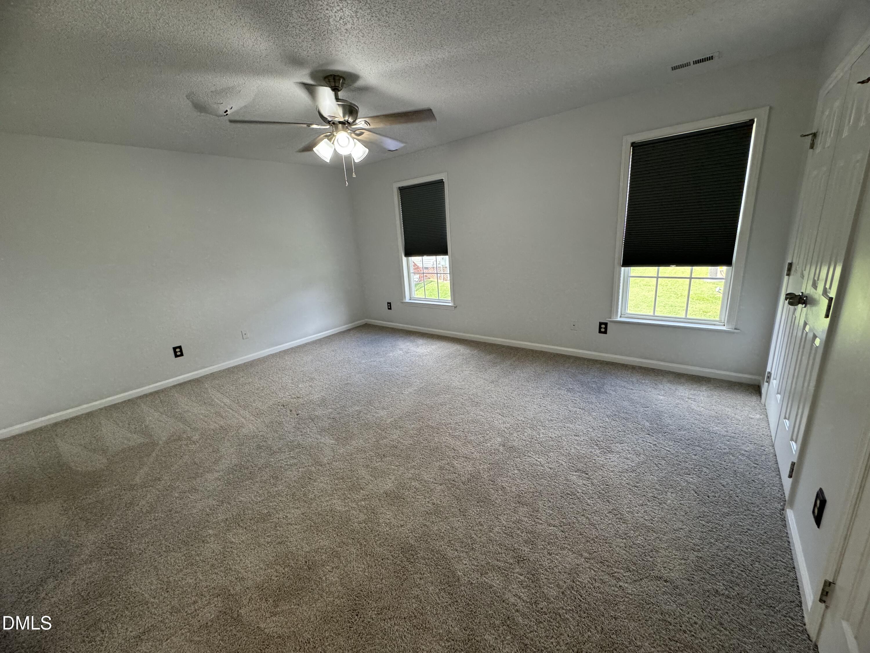 4804 Tanglewood Oaks Street Property Photo 8