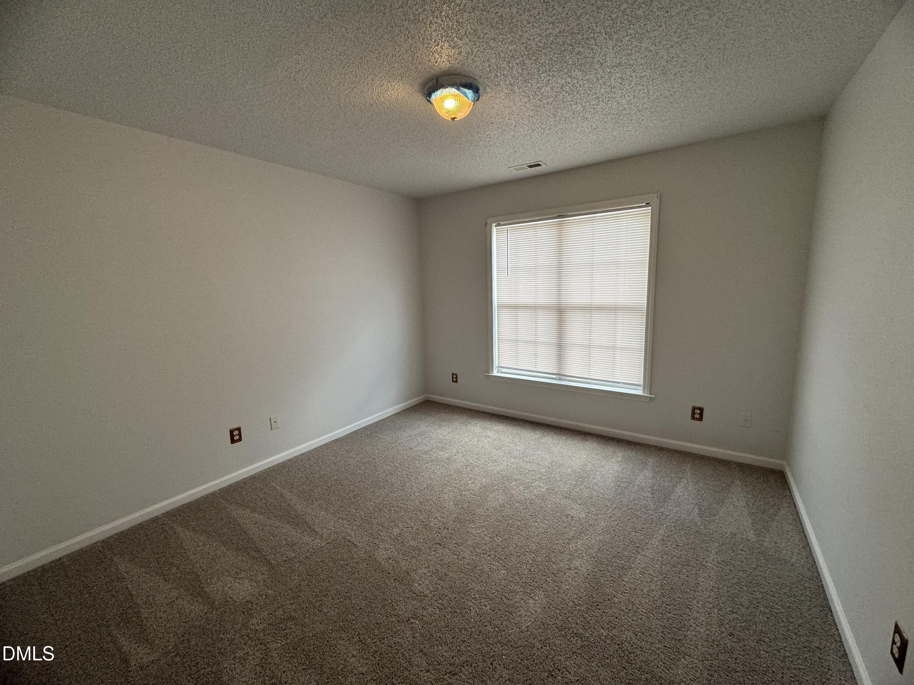 4804 Tanglewood Oaks Street Property Photo 10