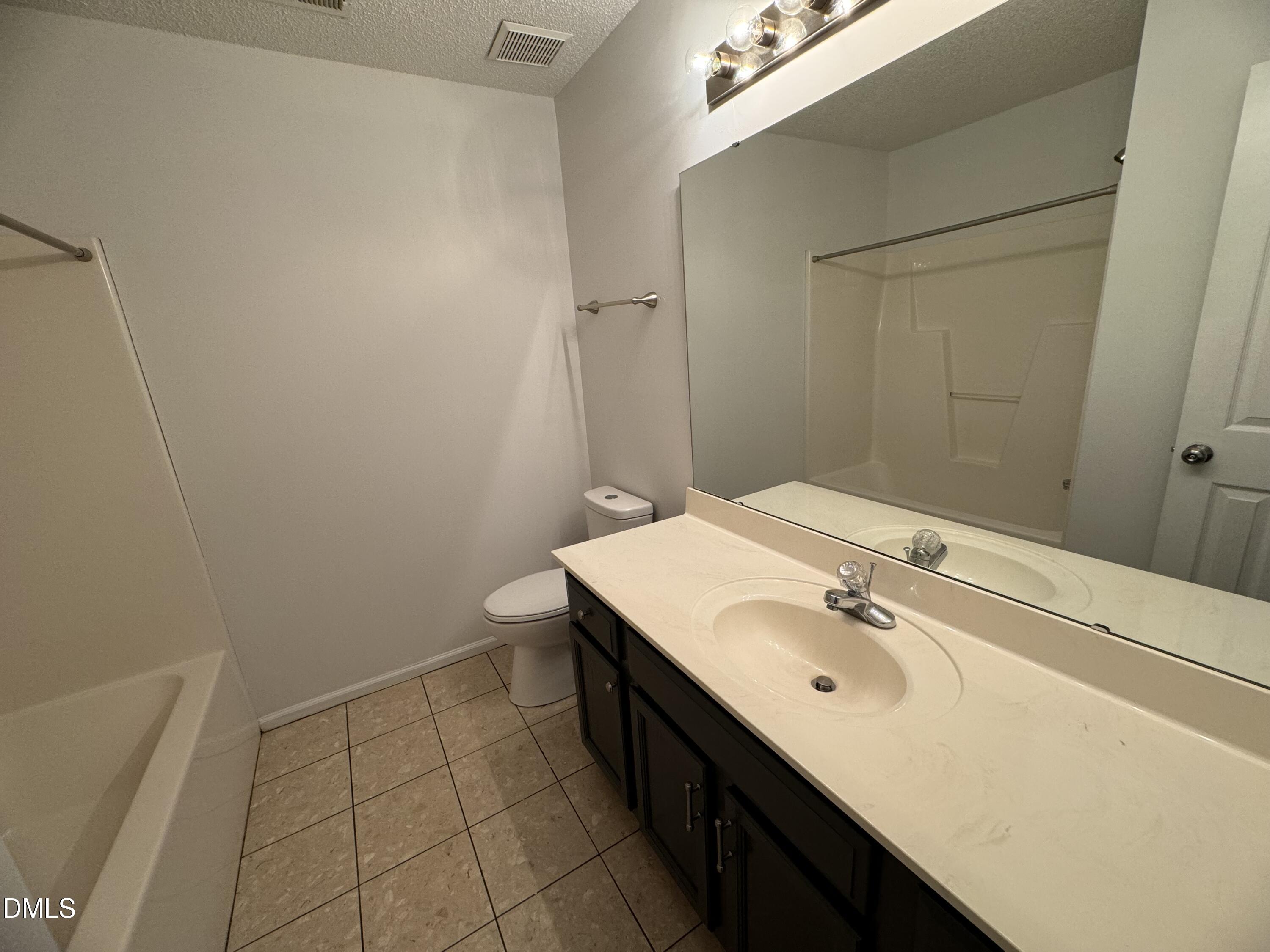 4804 Tanglewood Oaks Street Property Photo 11