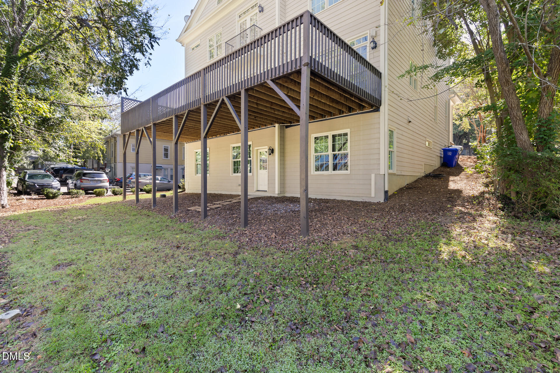 135 North Street Property Photo 47