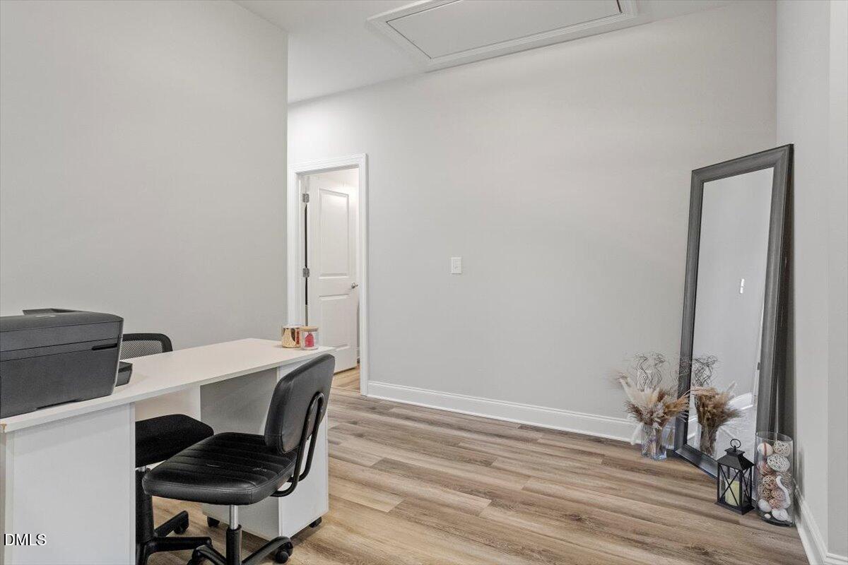 603 Marshskip Way Property Photo 17