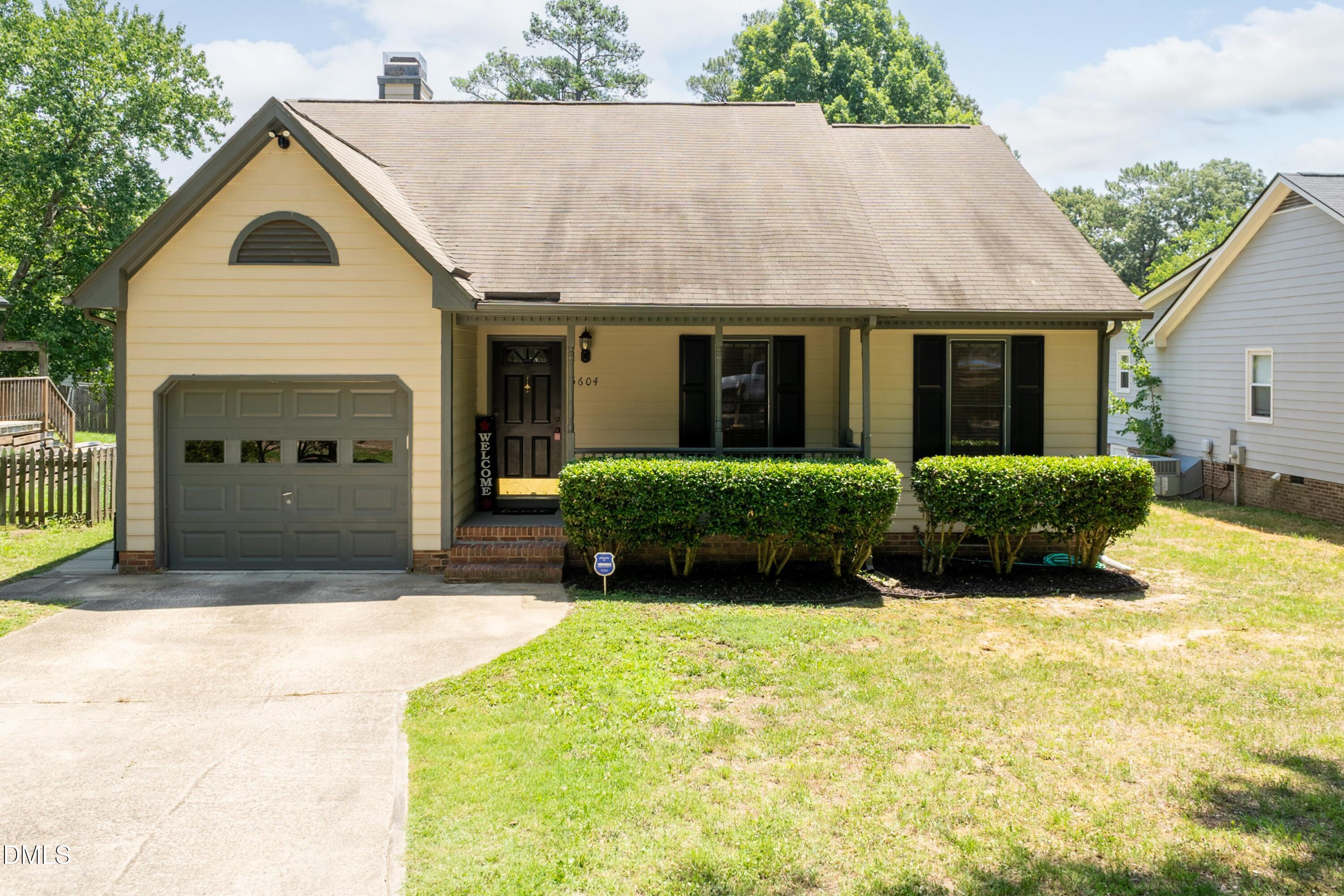 5604 Spring Pines Way Property Photo 1
