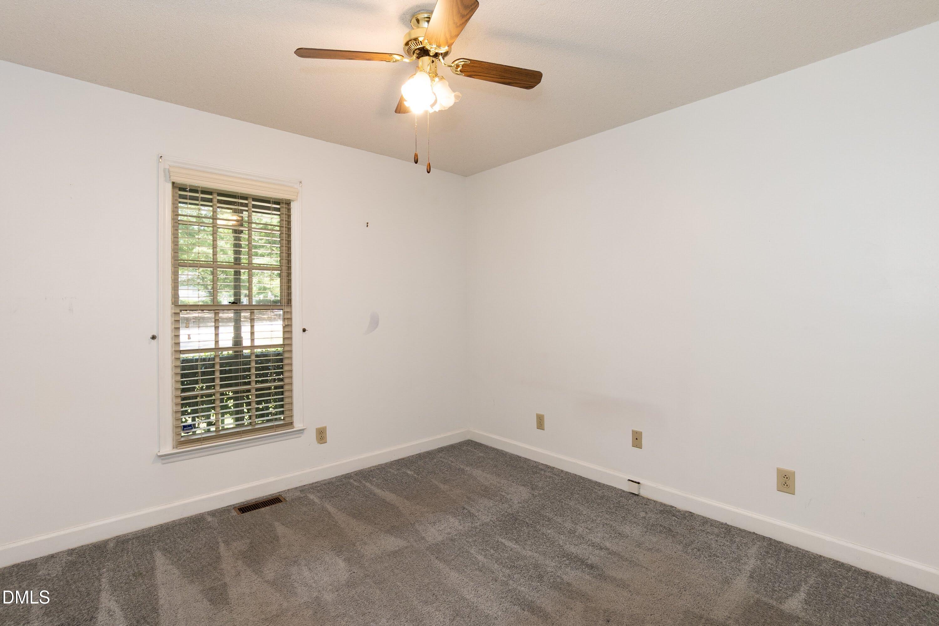 5604 Spring Pines Way Property Photo 13