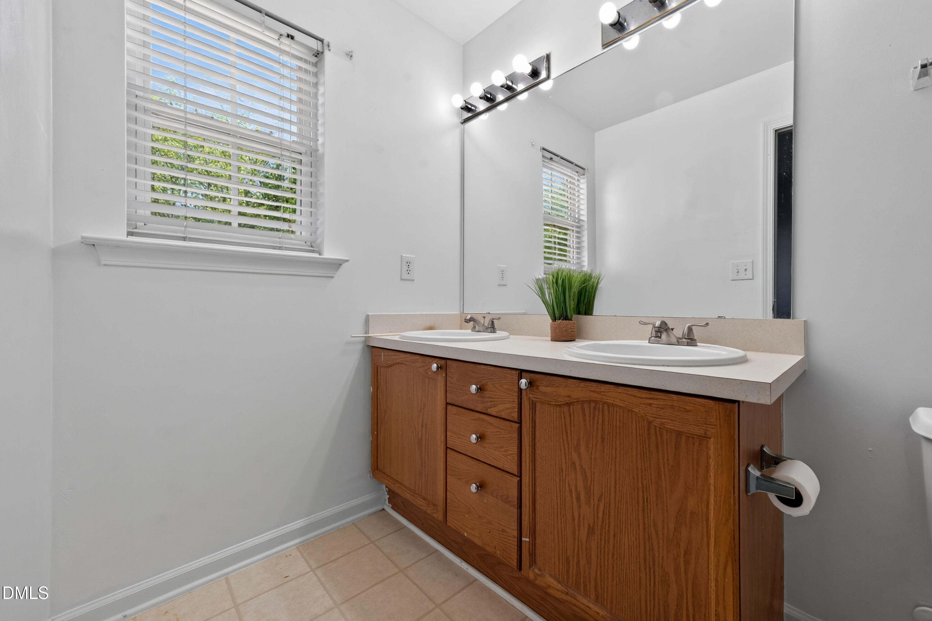 2129 Persimmon Ridge Drive Property Photo 13
