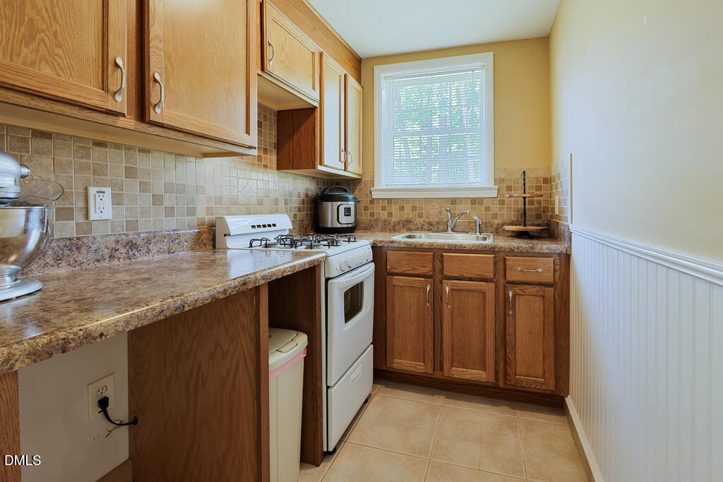 1901 Hillock Drive Property Photo 22
