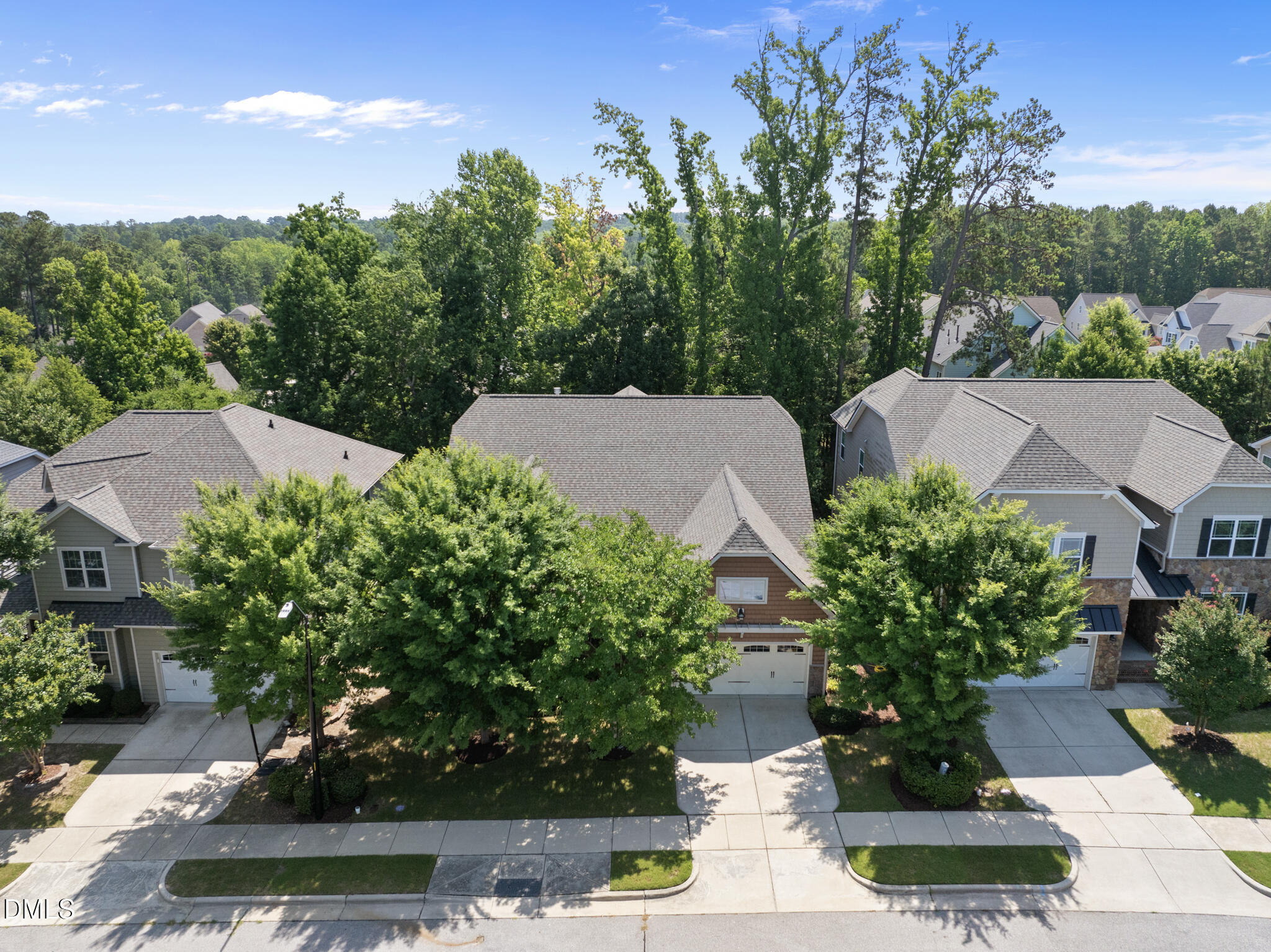 5116 Trembath Lane Property Photo 3