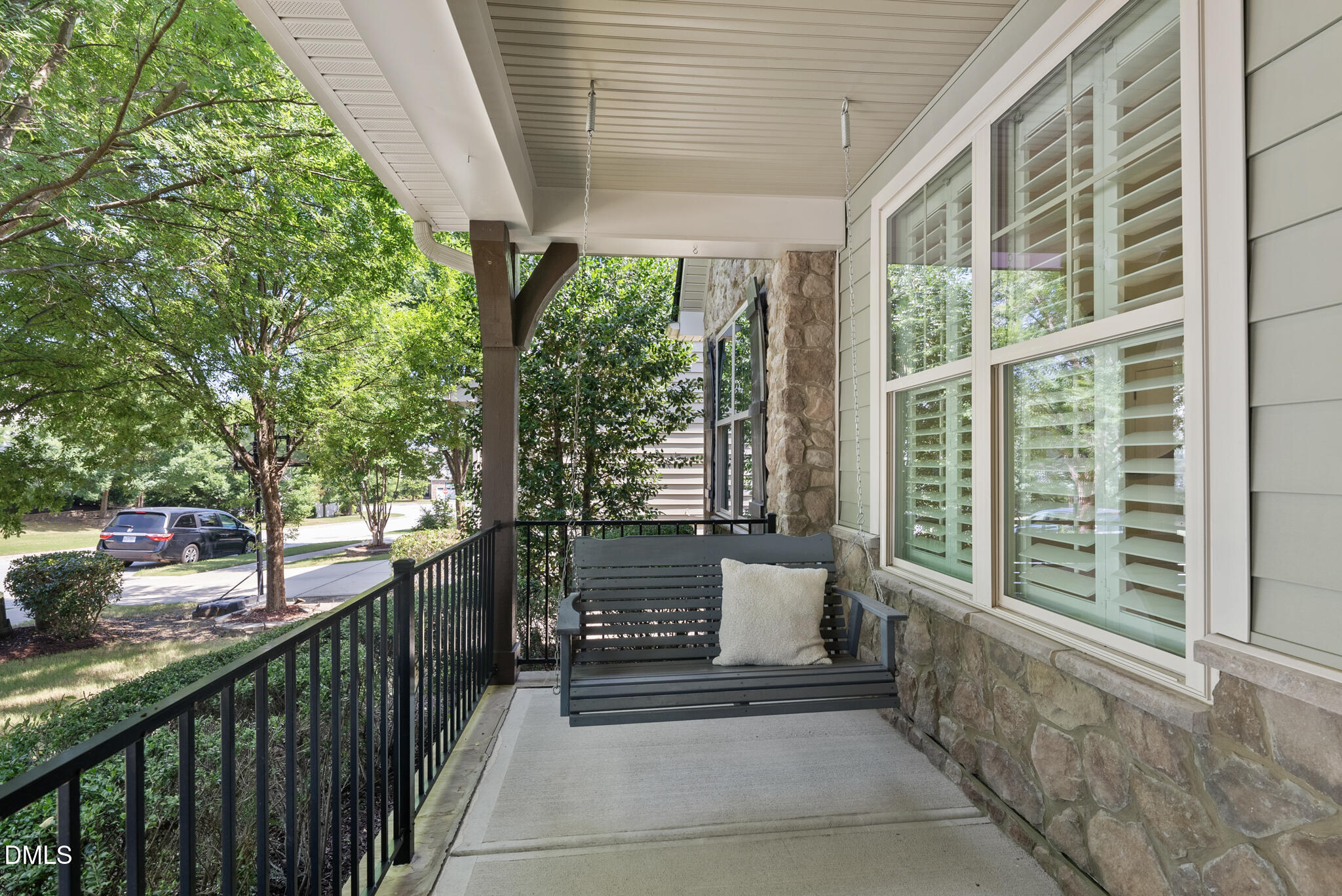 5116 Trembath Lane Property Photo 7