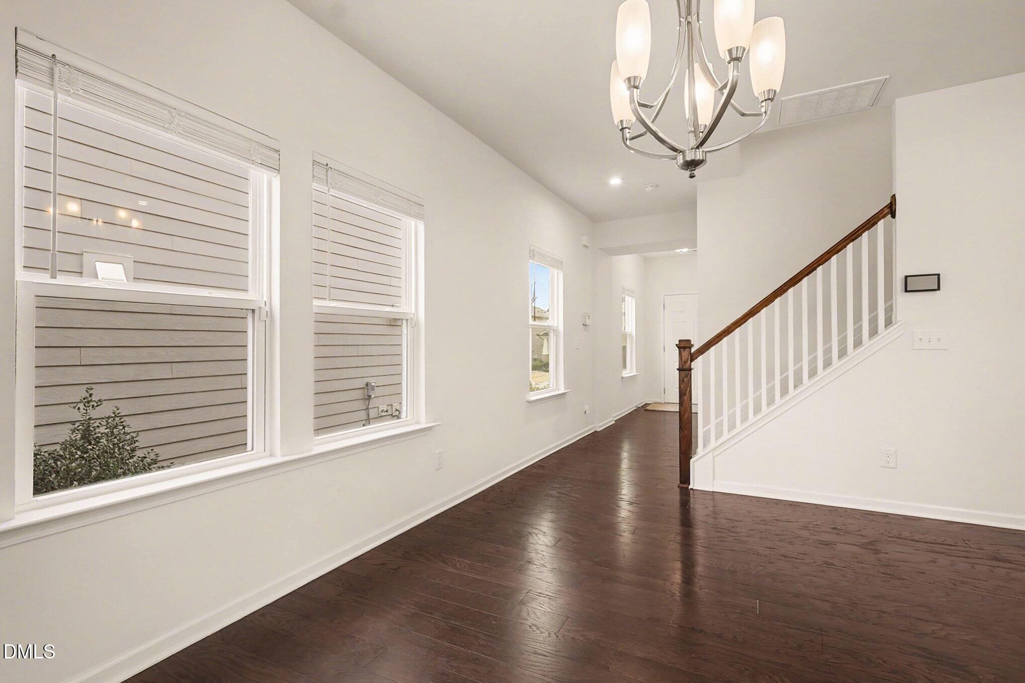 324 Sage Oak Lane Property Photo 14
