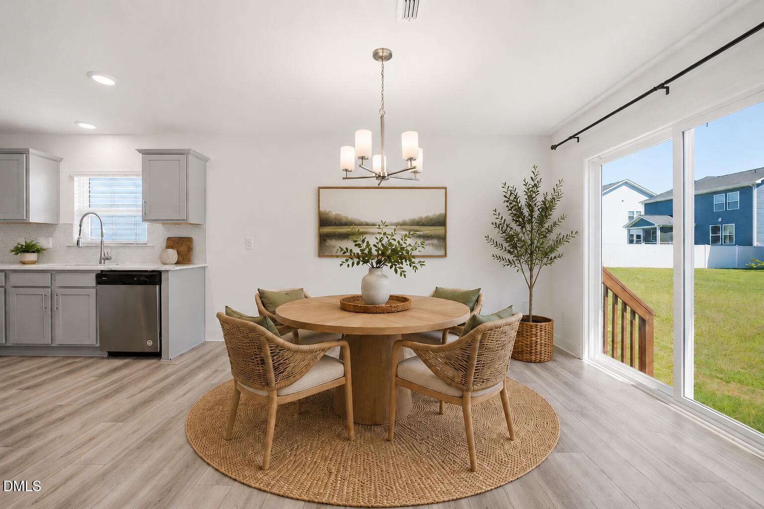 241 Steer Street Property Photo 8