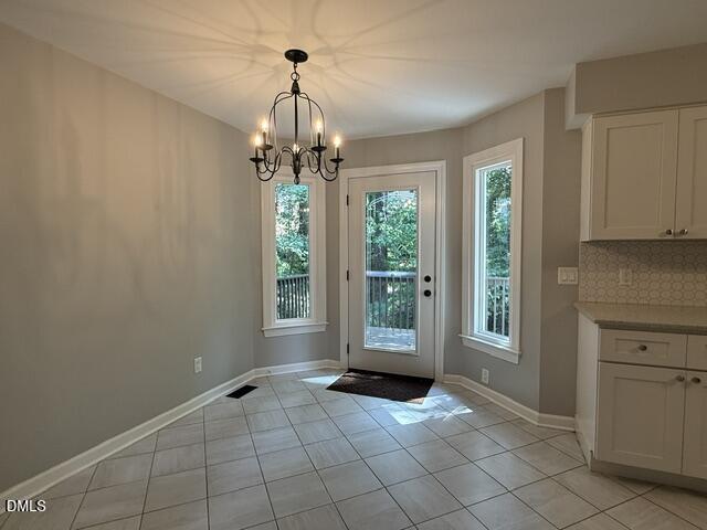 4909 Fortunes Ridge Drive Property Photo 13